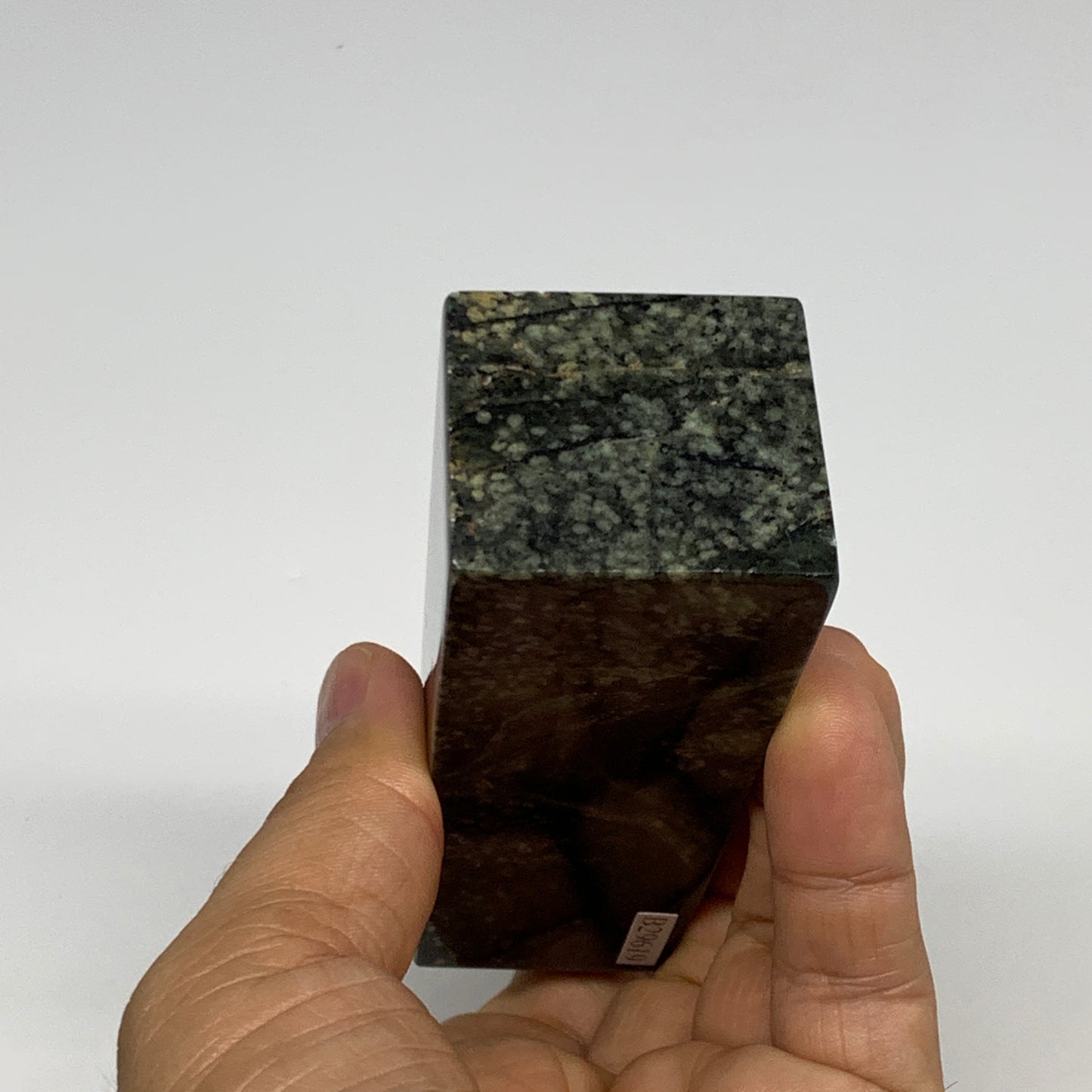 259.8g, 4.4"x1.4"x1.3", Serpentine Point Tower Obelisk Crystal @Pakistan, B29619