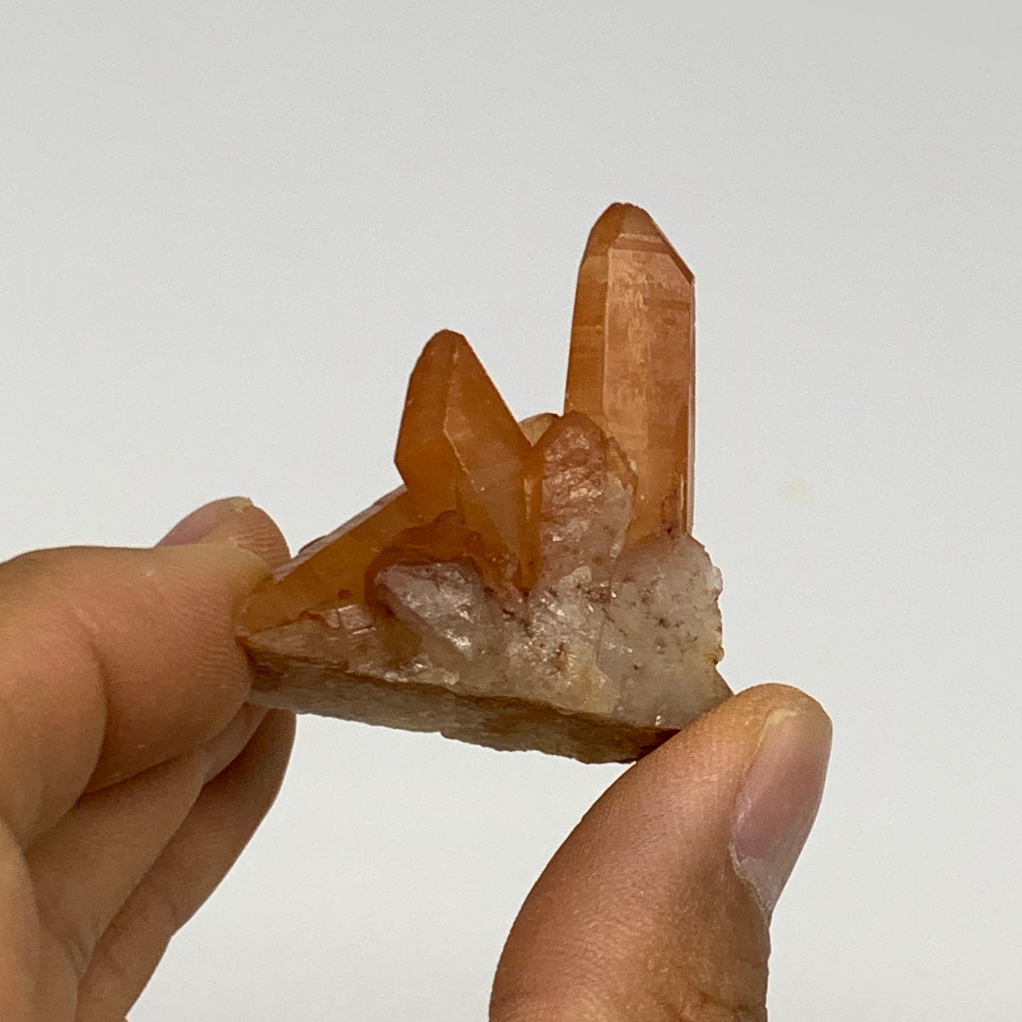 76.1g, 1.5"-2.2", 3pcs, Orange Quartz Cluster Crystal Terminated @Brazil, B28886