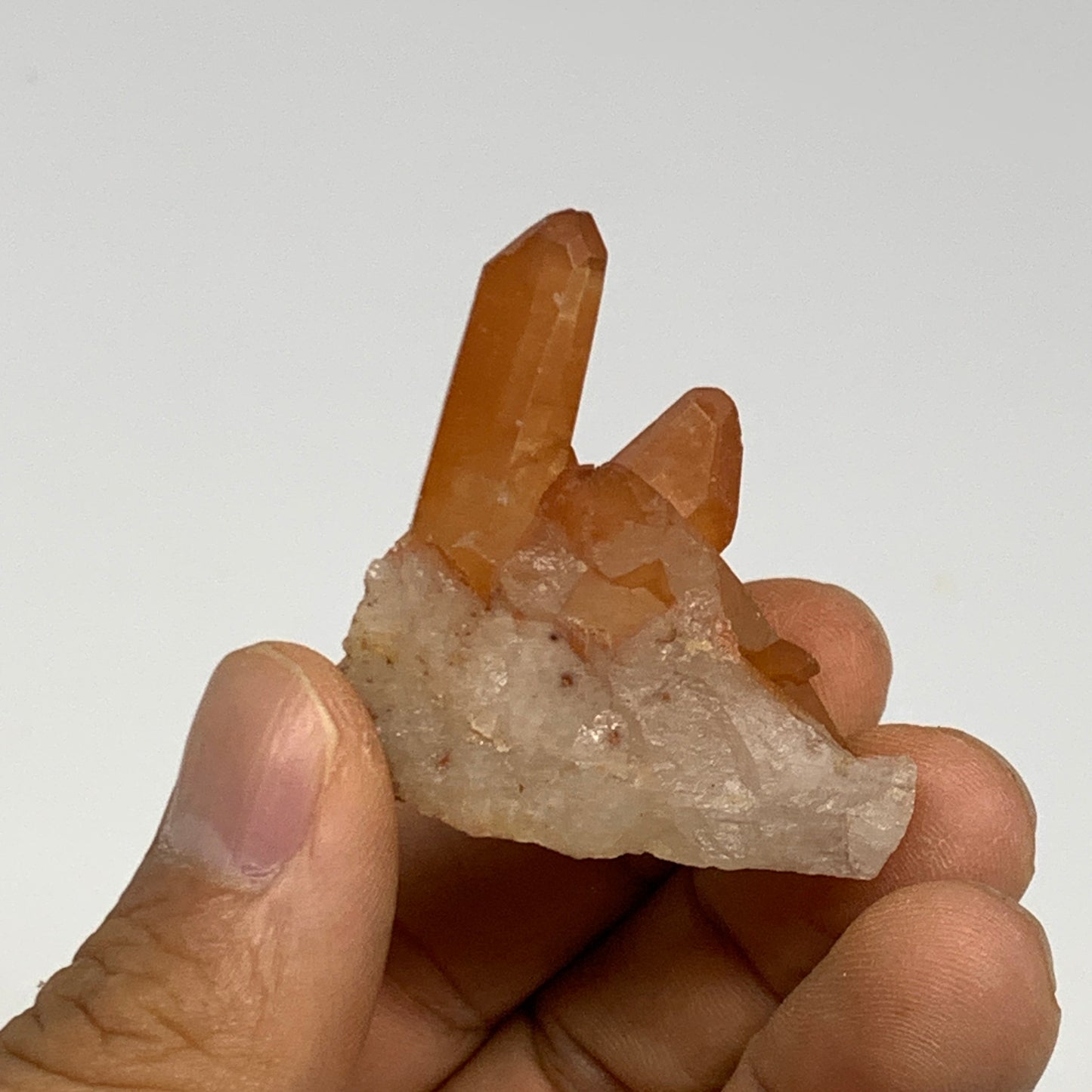 76.1g, 1.5"-2.2", 3pcs, Orange Quartz Cluster Crystal Terminated @Brazil, B28886