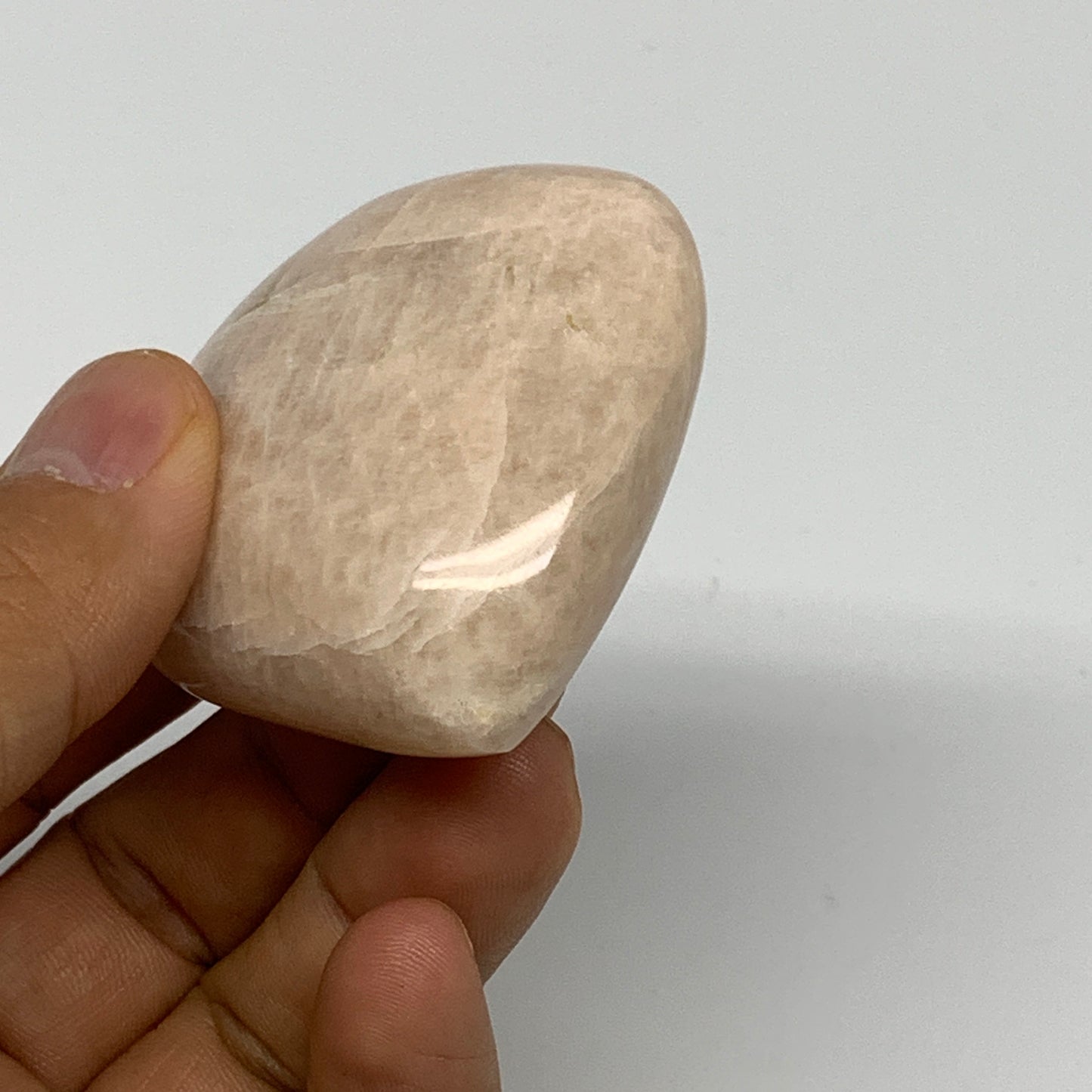 80.1g, 2"x2.1"x0.9", Peach Moonstone Heart Crystal Polished Gemstone, B28105