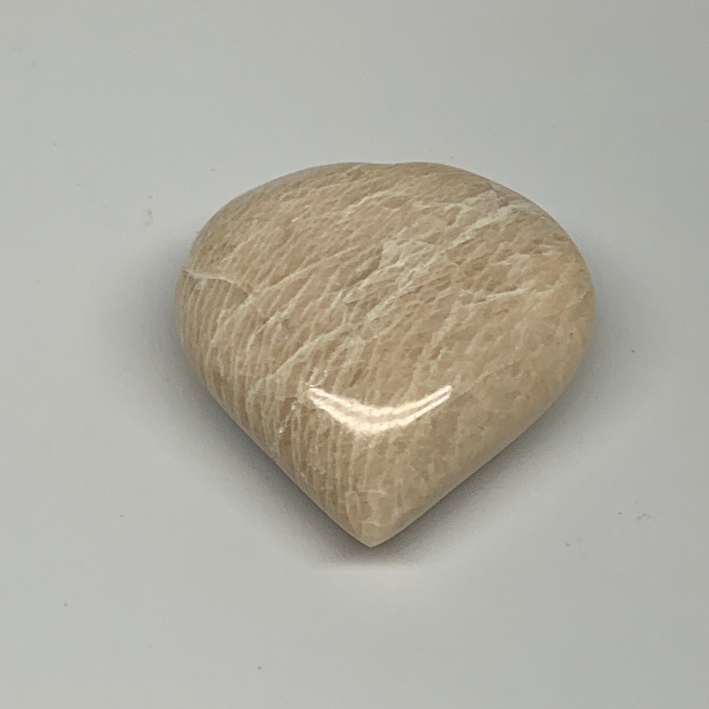 88.9g, 2.2"x2.1"x1", Peach Moonstone Heart Crystal Polished Gemstone, B28112