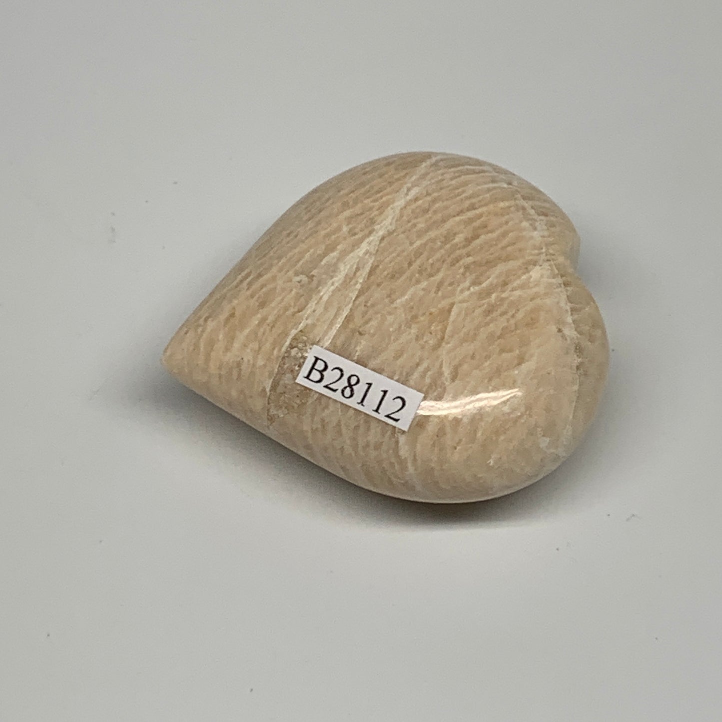 88.9g, 2.2"x2.1"x1", Peach Moonstone Heart Crystal Polished Gemstone, B28112