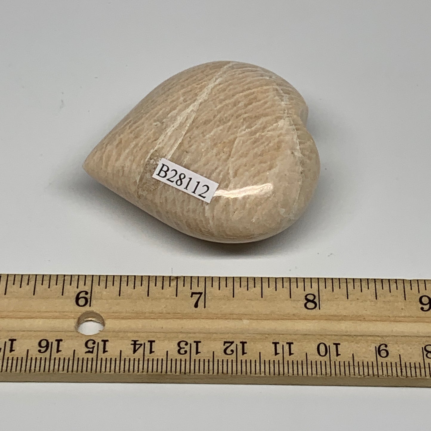 88.9g, 2.2"x2.1"x1", Peach Moonstone Heart Crystal Polished Gemstone, B28112
