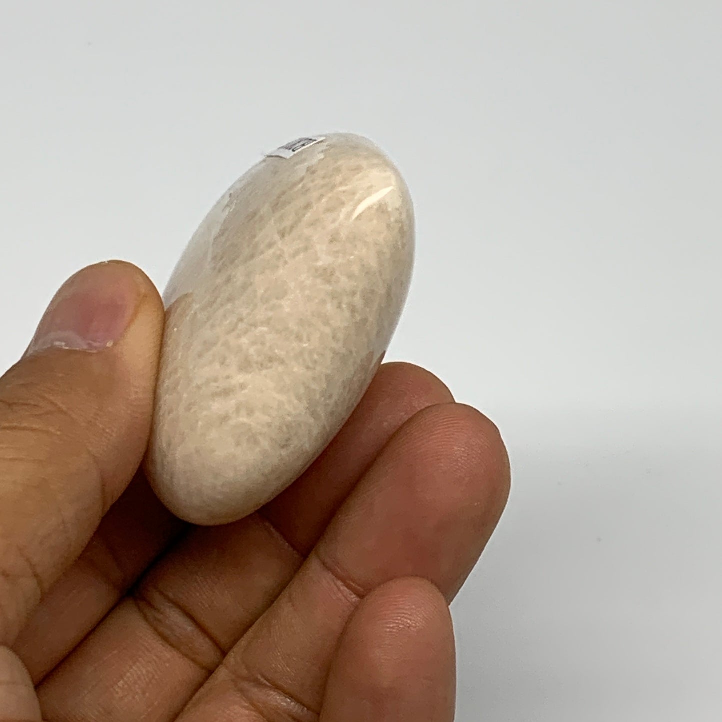 71.9g, 2"x2"x0.9", Peach Moonstone Heart Crystal Polished Gemstone, B28113