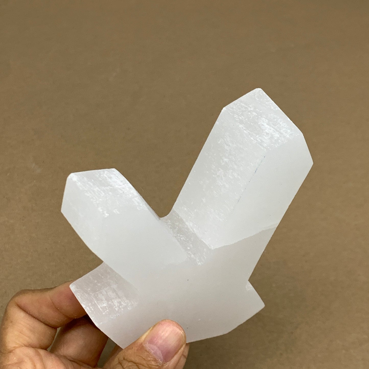 0.84 lbs, 4.3"x3.7"x1.2", Natural Selenite Crystals Carved,Home Decor, B35967