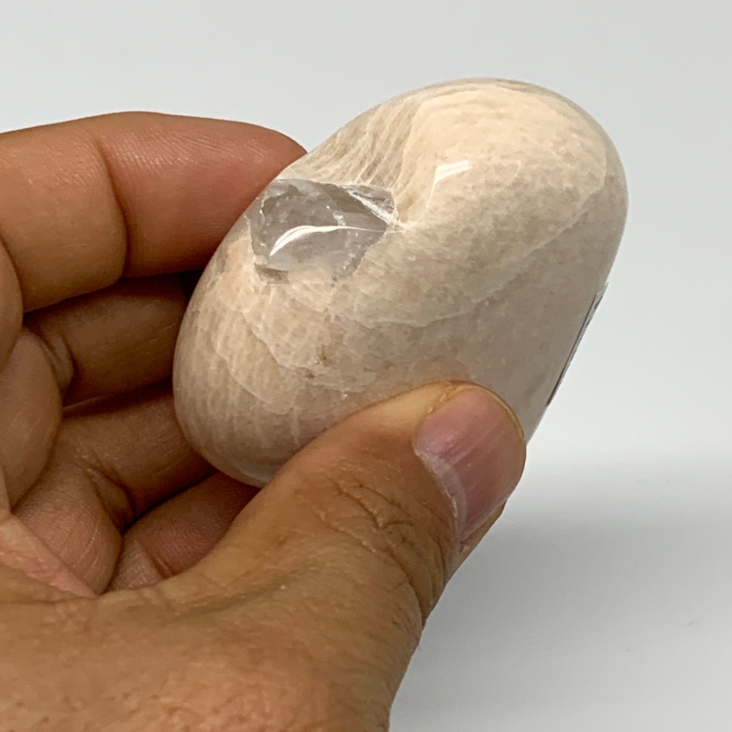 89.5g, 2.2"x2.2"x0.9", Peach Moonstone Heart Crystal Polished Gemstone, B28114