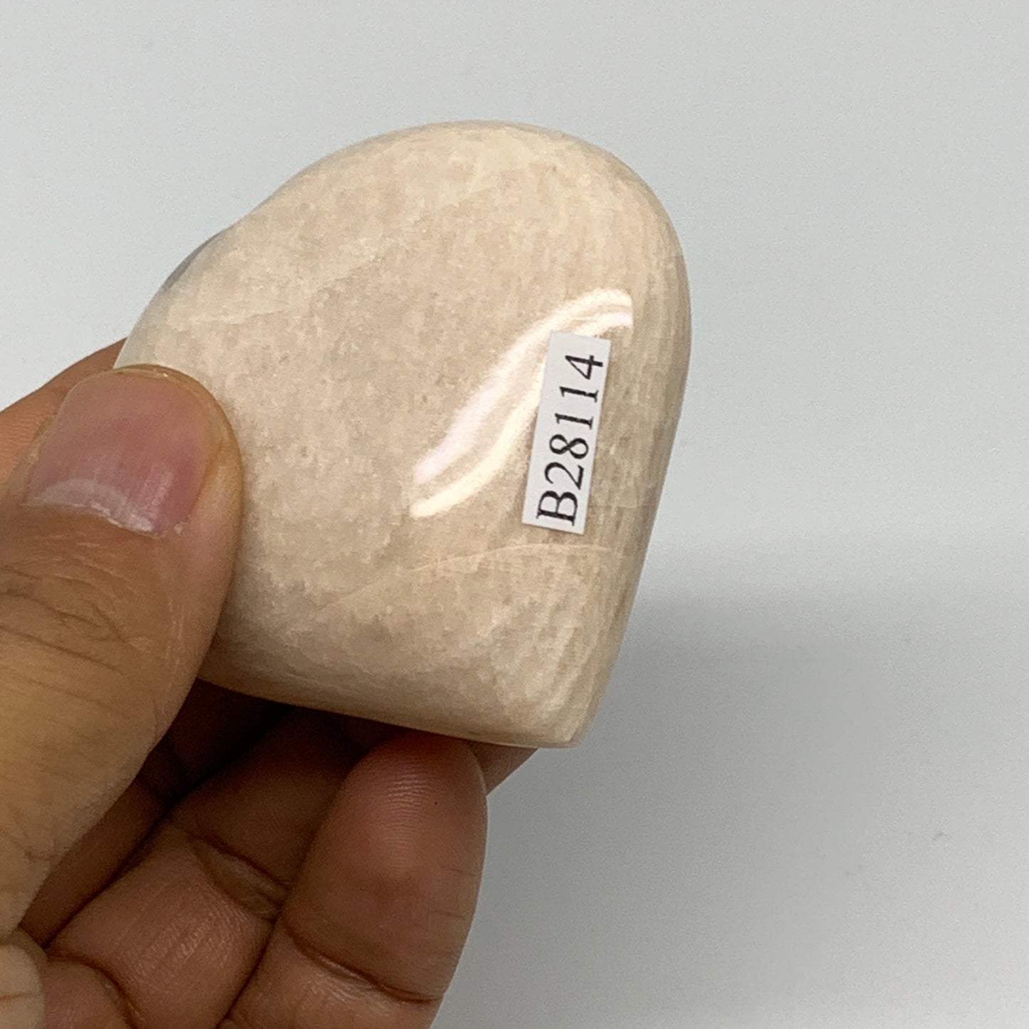 89.5g, 2.2"x2.2"x0.9", Peach Moonstone Heart Crystal Polished Gemstone, B28114