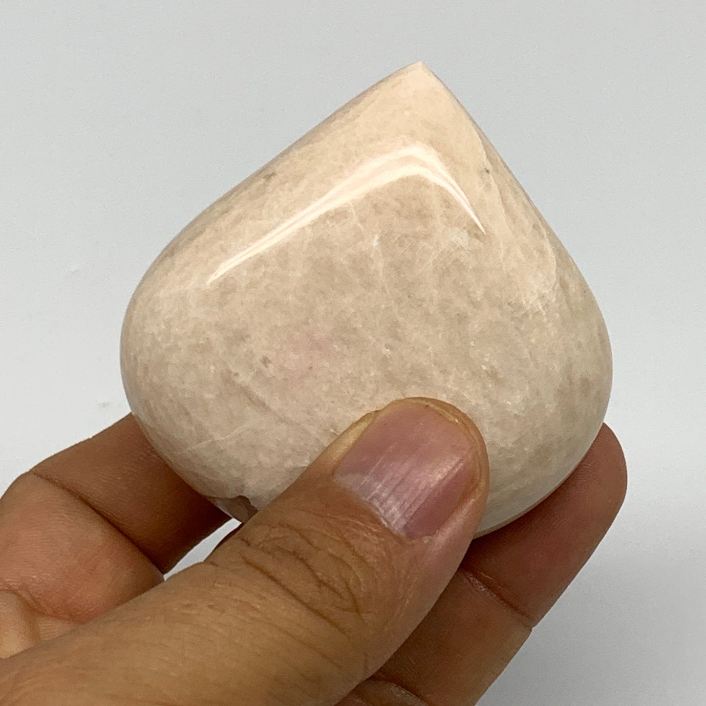 89.5g, 2.2"x2.2"x0.9", Peach Moonstone Heart Crystal Polished Gemstone, B28114
