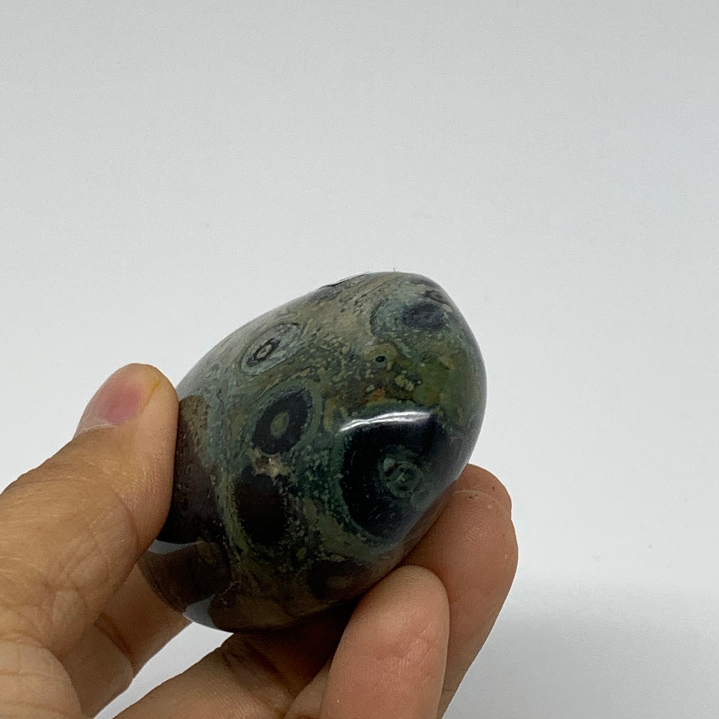 183.2g, 3"x2"x1.2", Crocodile Kambaba Jasper Palm-Stone, B37594