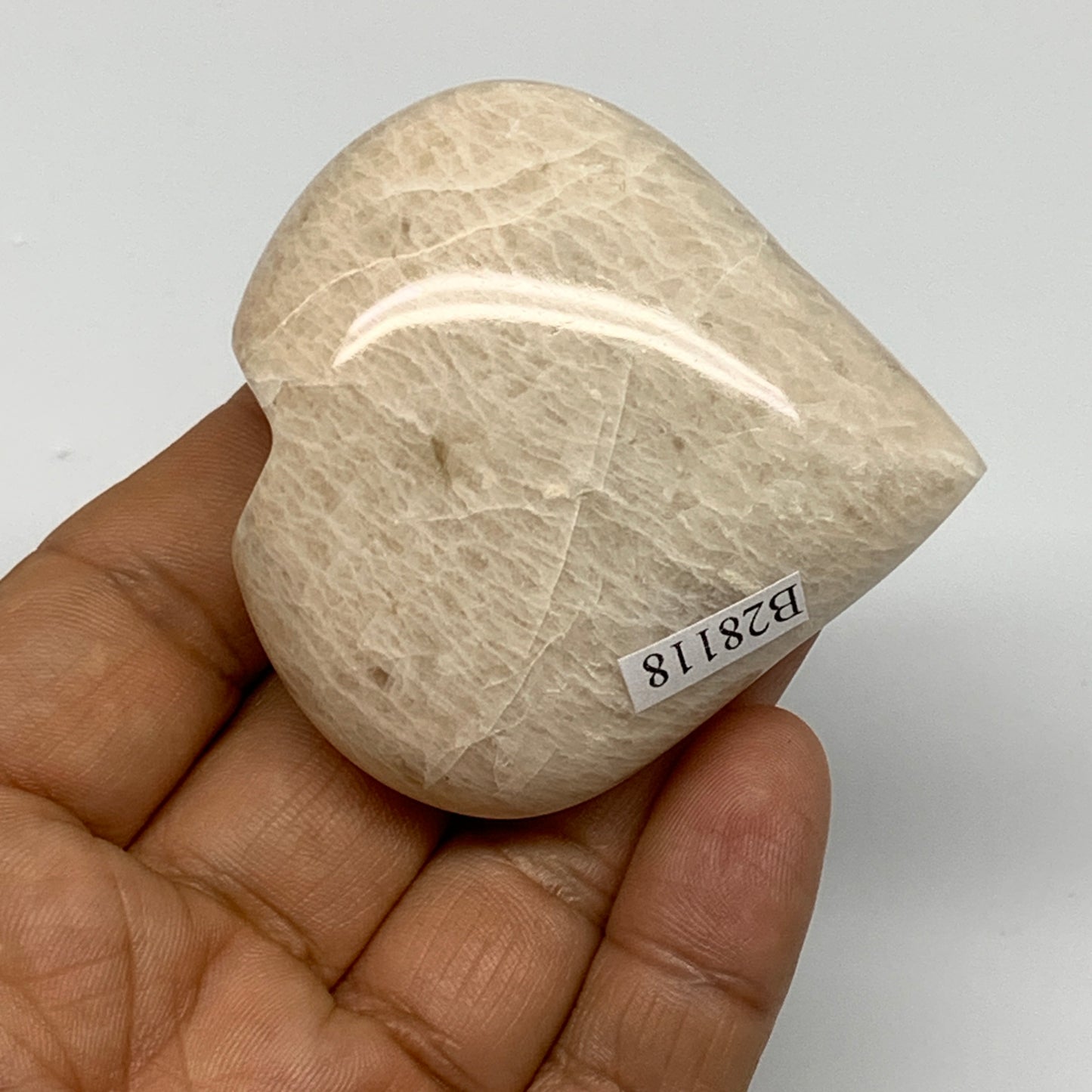 94.4g, 2.3"x2.2"x1", Peach Moonstone Heart Crystal Polished Gemstone, B28118