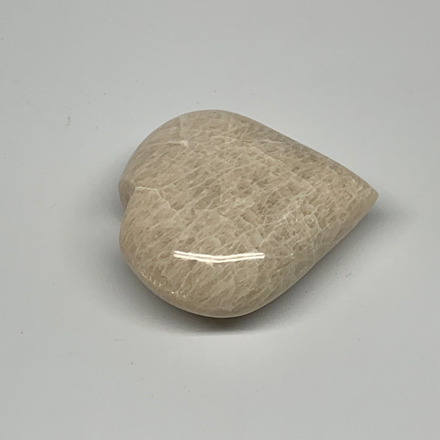 94.4g, 2.3"x2.2"x1", Peach Moonstone Heart Crystal Polished Gemstone, B28118