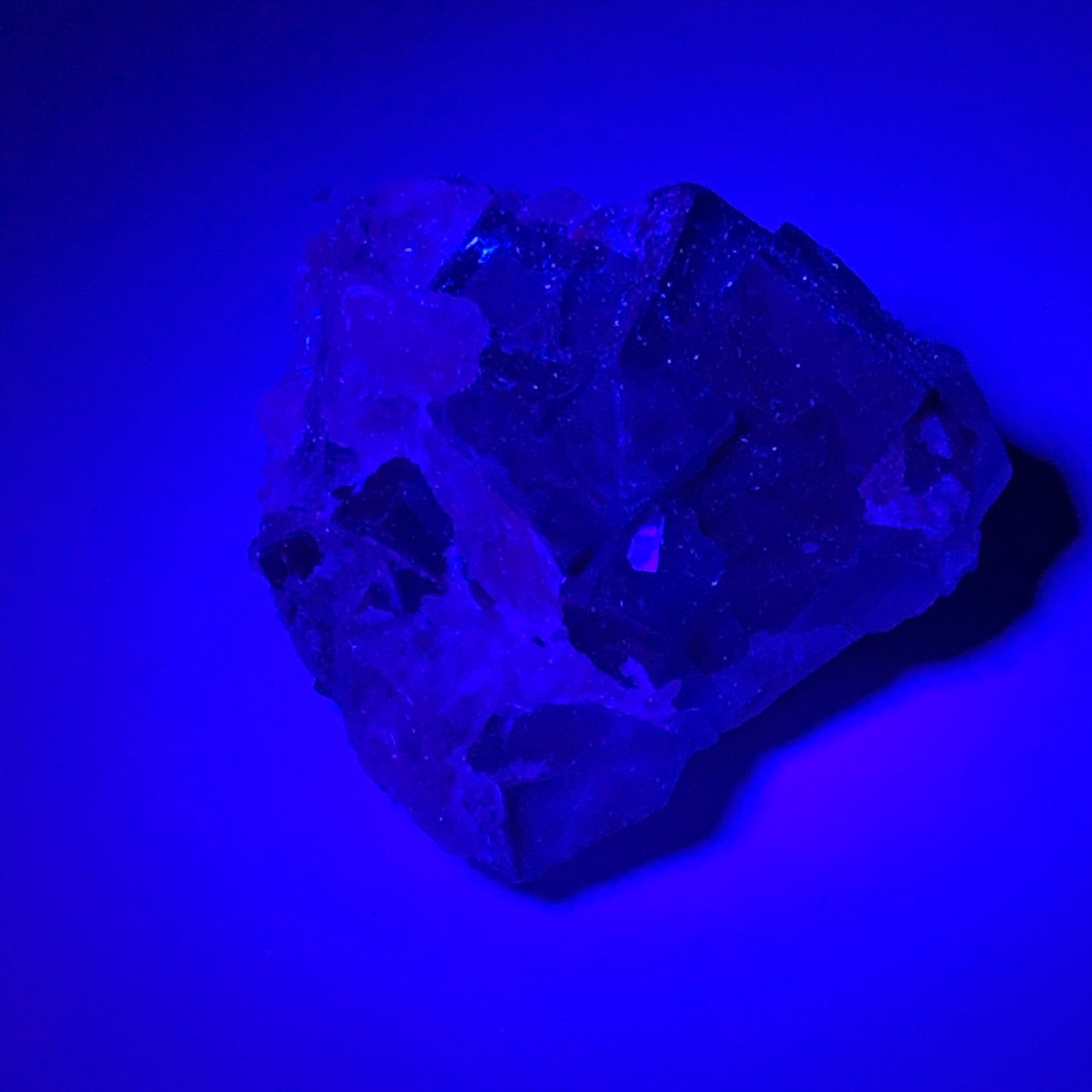 256.2g, 2.9"x2.9"x1.6", Purple Fluorite Crystal Mineral Specimen @Pakistan, B273