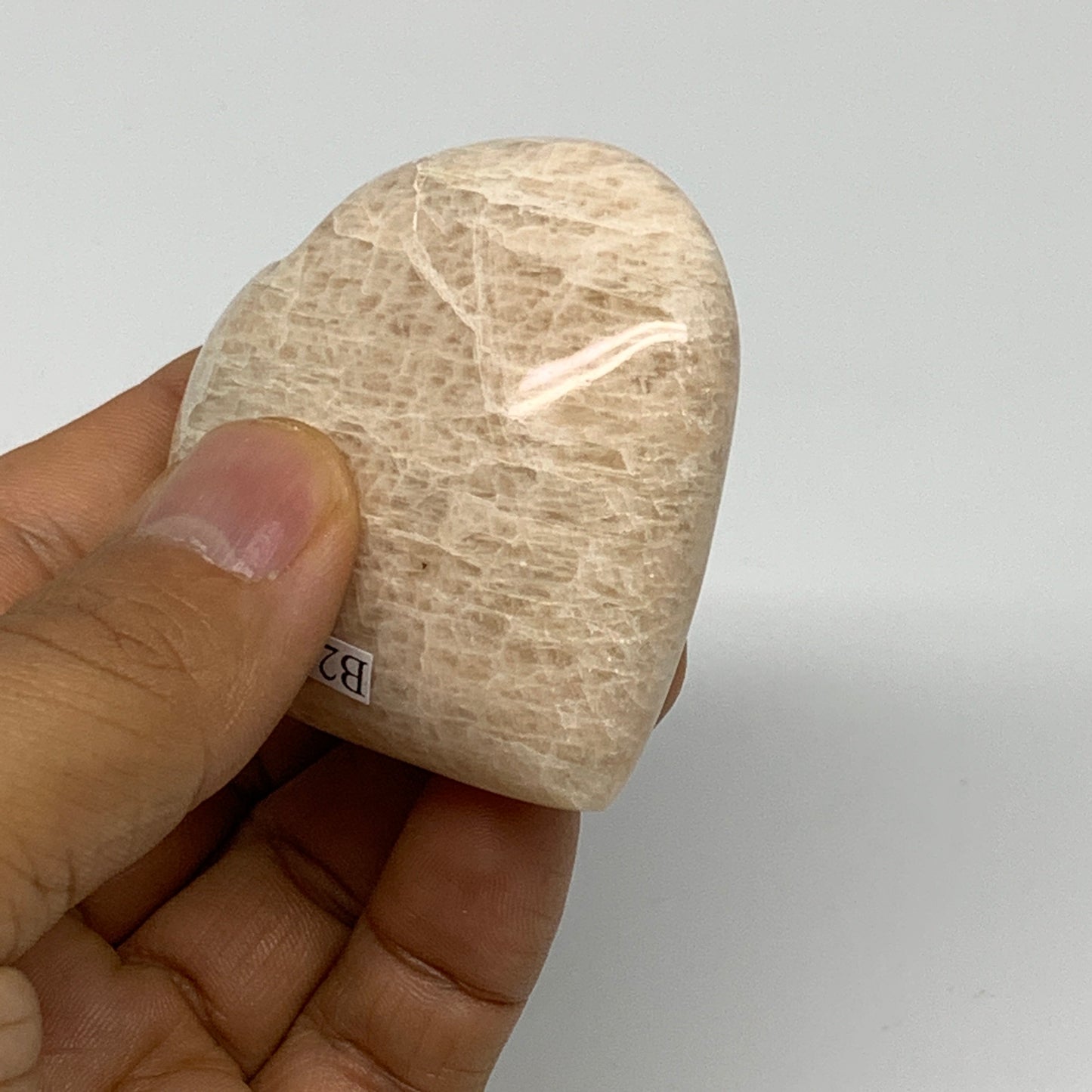 84.3g, 2.1"x2.1"x0.9", Peach Moonstone Heart Crystal Polished Gemstone, B28121