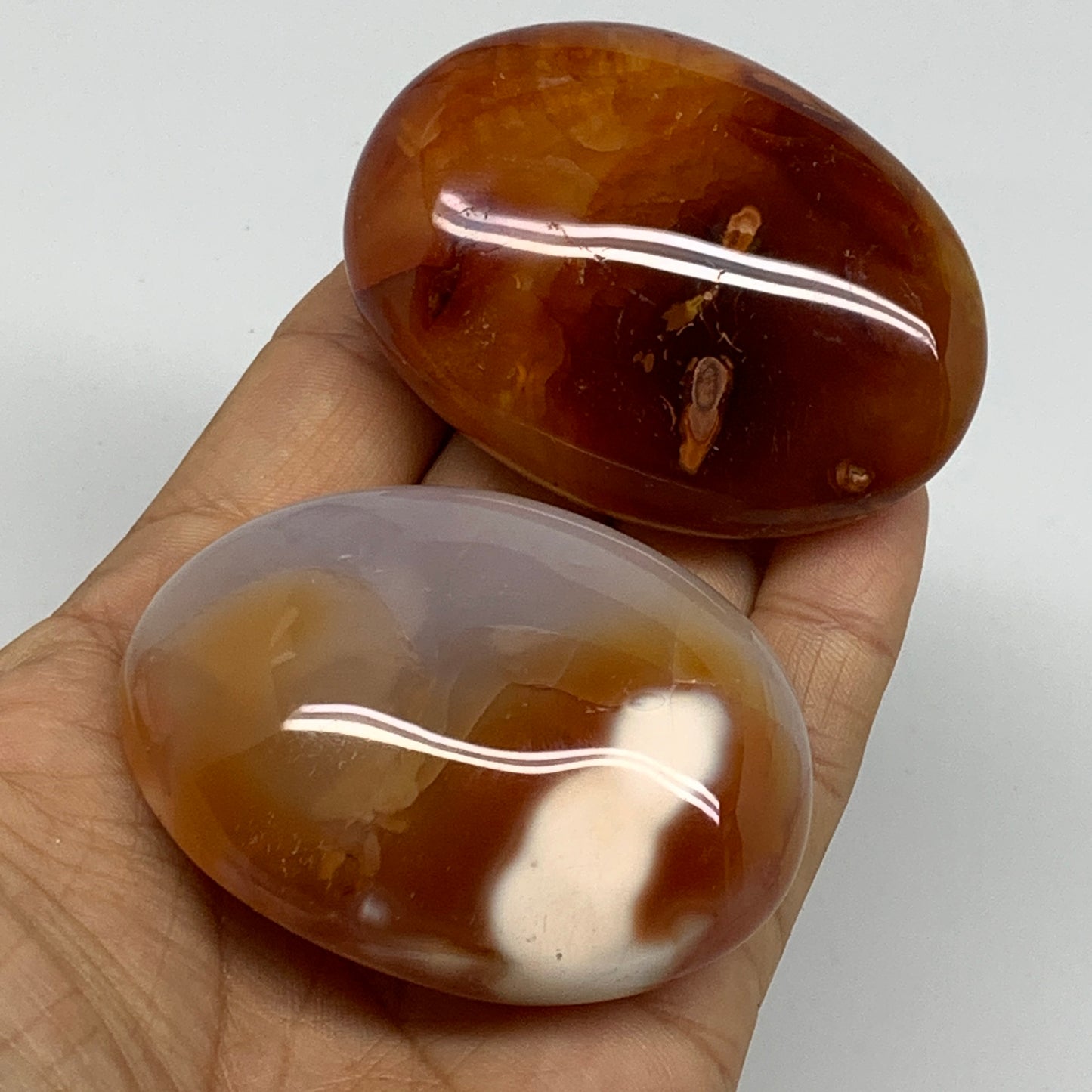 217.7g, 2.5"-2.5", 2pcs, Red Carnelian Palm-Stone Gem Crystal Polished, B37602