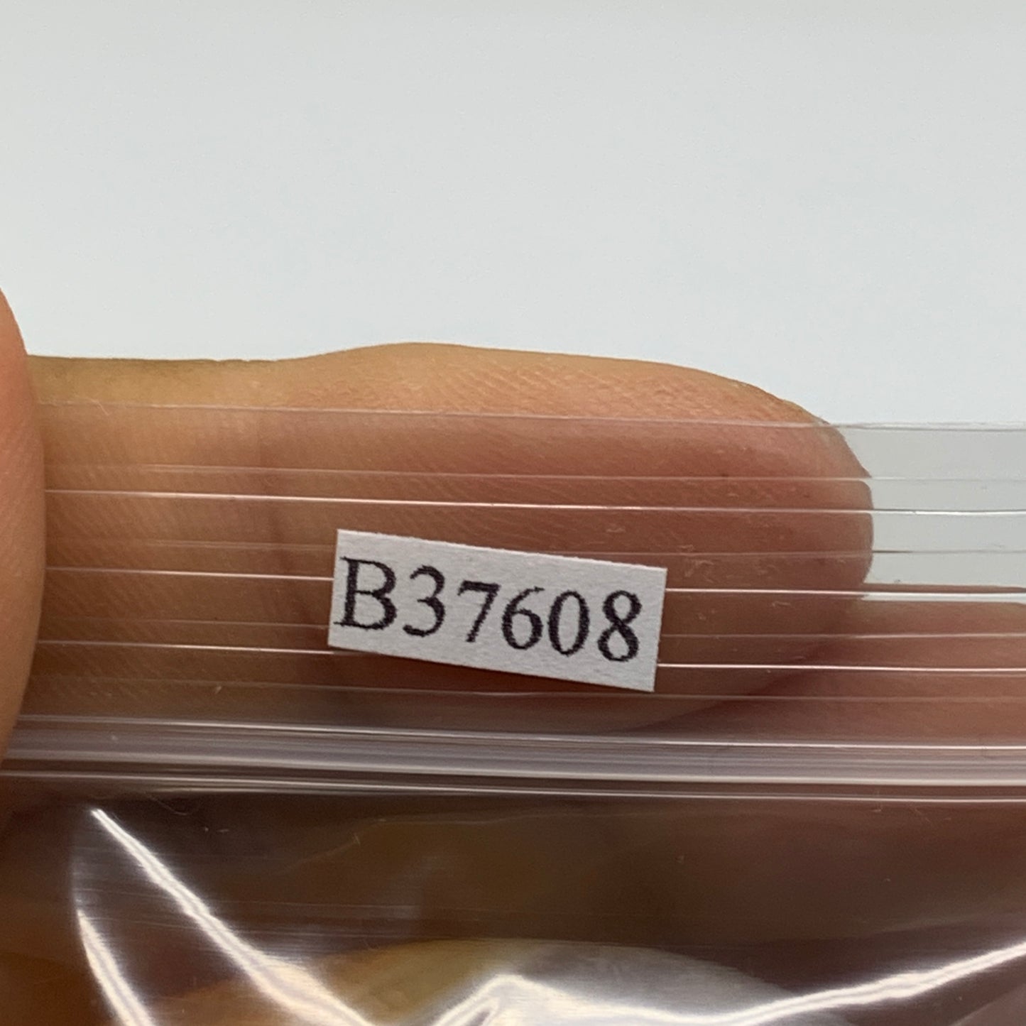 189.9g, 2.1"-2.1", 2pcs, Red Carnelian Palm-Stone Gem Crystal Polished, B37608