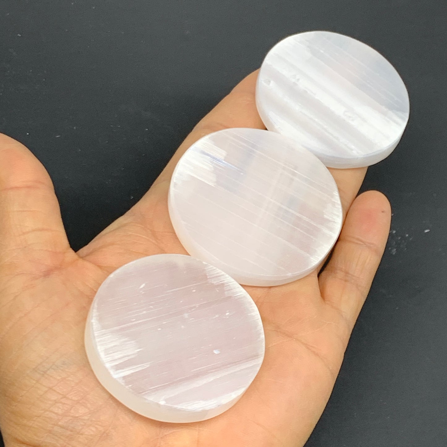 1pcs, 2"x0.4", 40g-50g, Selenite Crystal Round Disc Shape, B35983