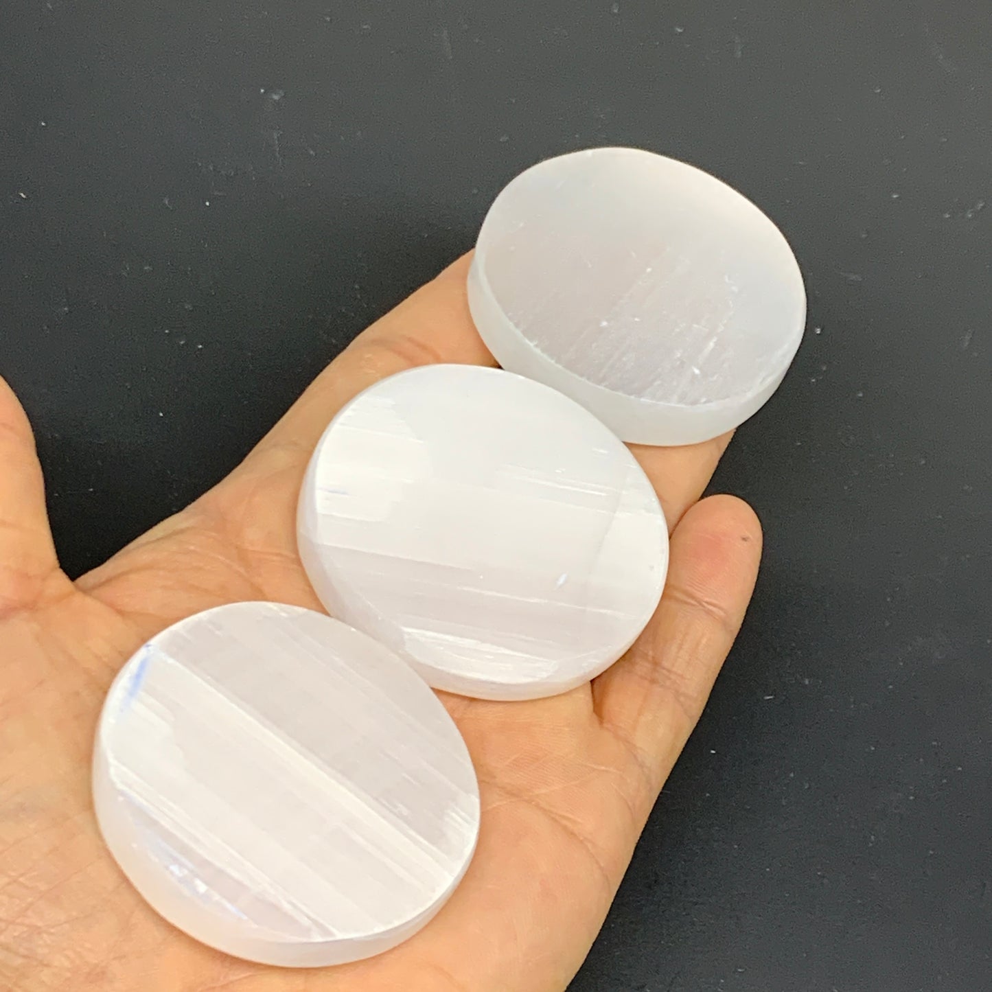 1pcs, 2"x0.4", 40g-50g, Selenite Crystal Round Disc Shape, B35983