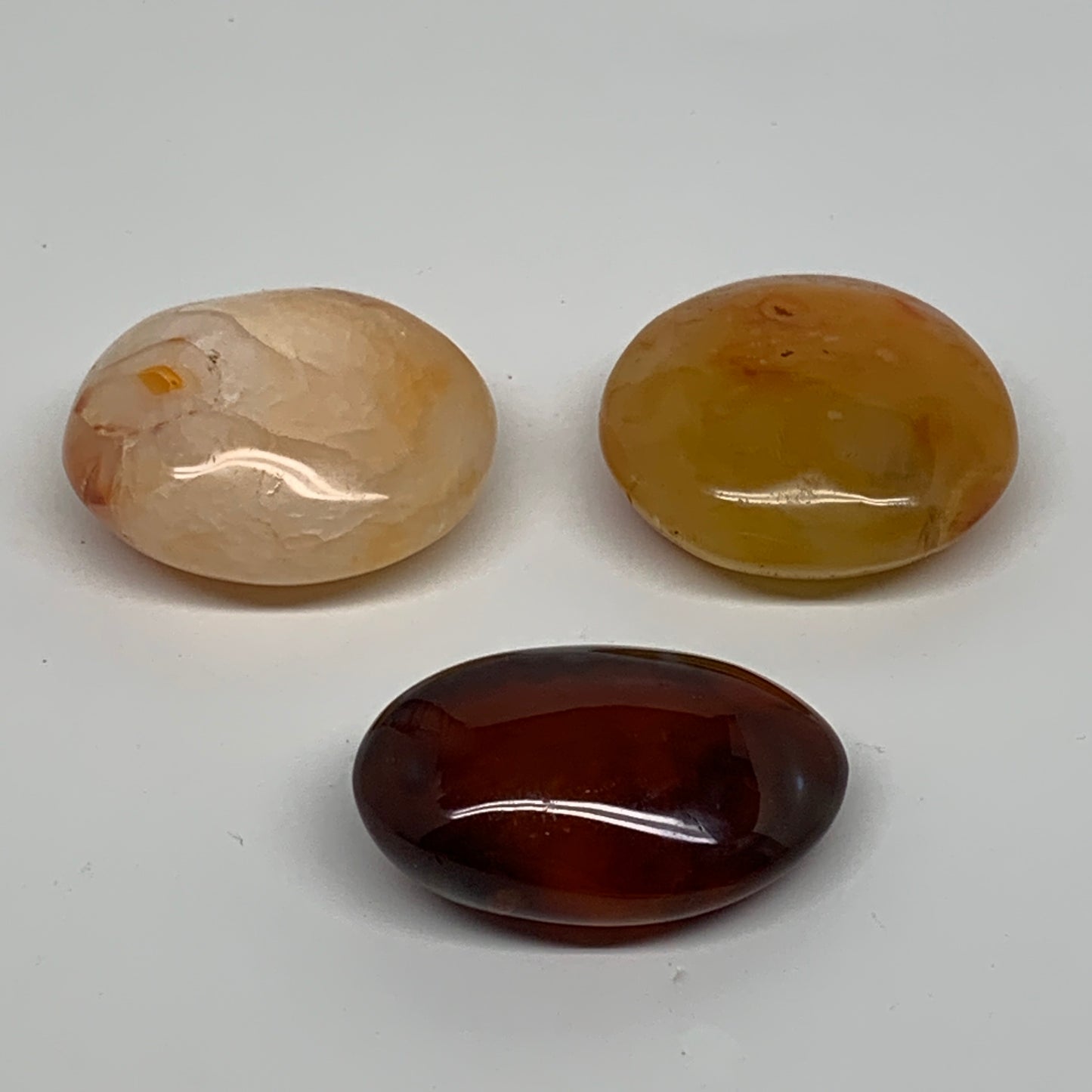 135.4g, 1.7"-1.9", 3pcs, Red Carnelian Palm-Stone Gem Crystal Polished, B37611