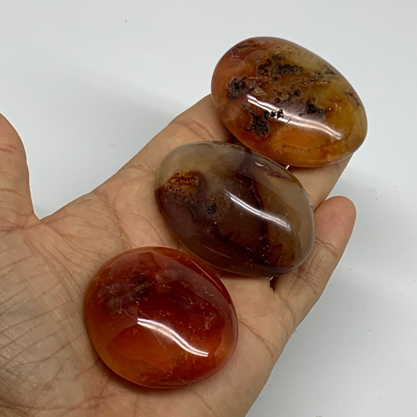 185.6g, 1.9"-2.1", 3pcs, Red Carnelian Palm-Stone Gem Crystal Polished, B37620