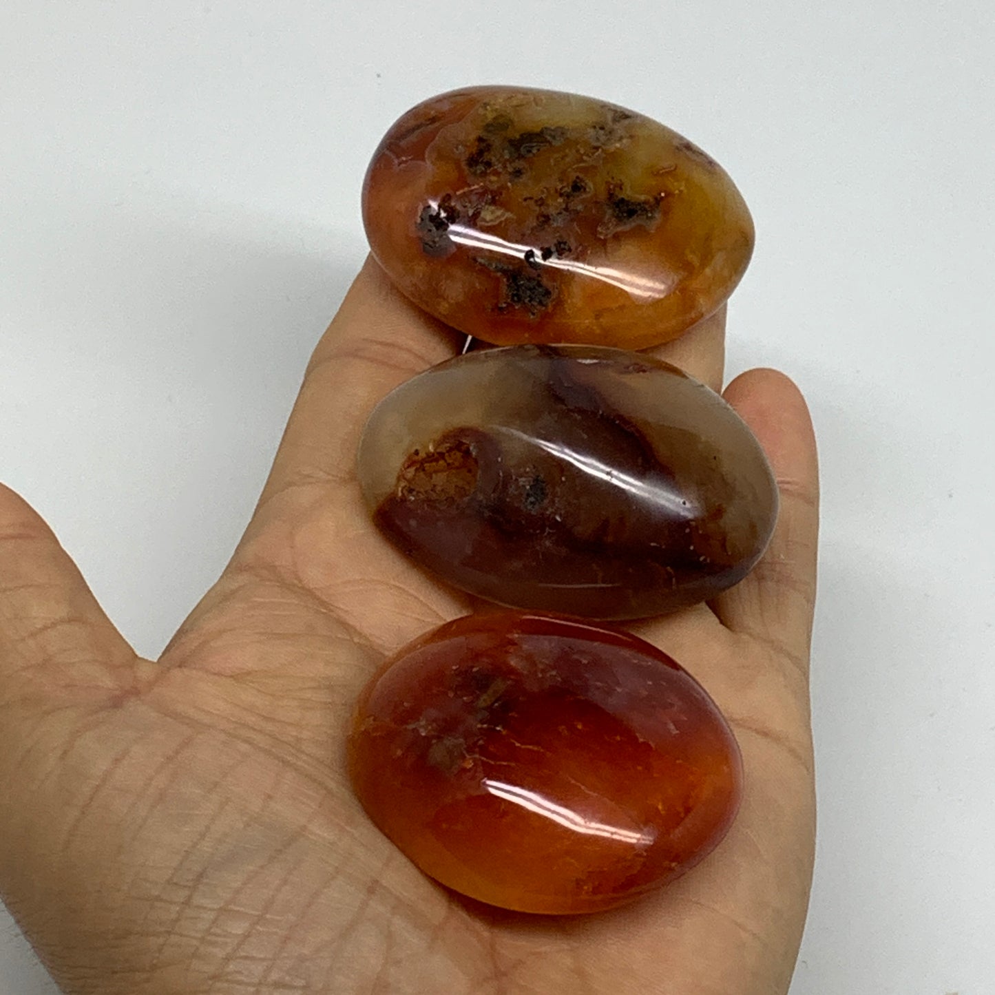 185.6g, 1.9"-2.1", 3pcs, Red Carnelian Palm-Stone Gem Crystal Polished, B37620