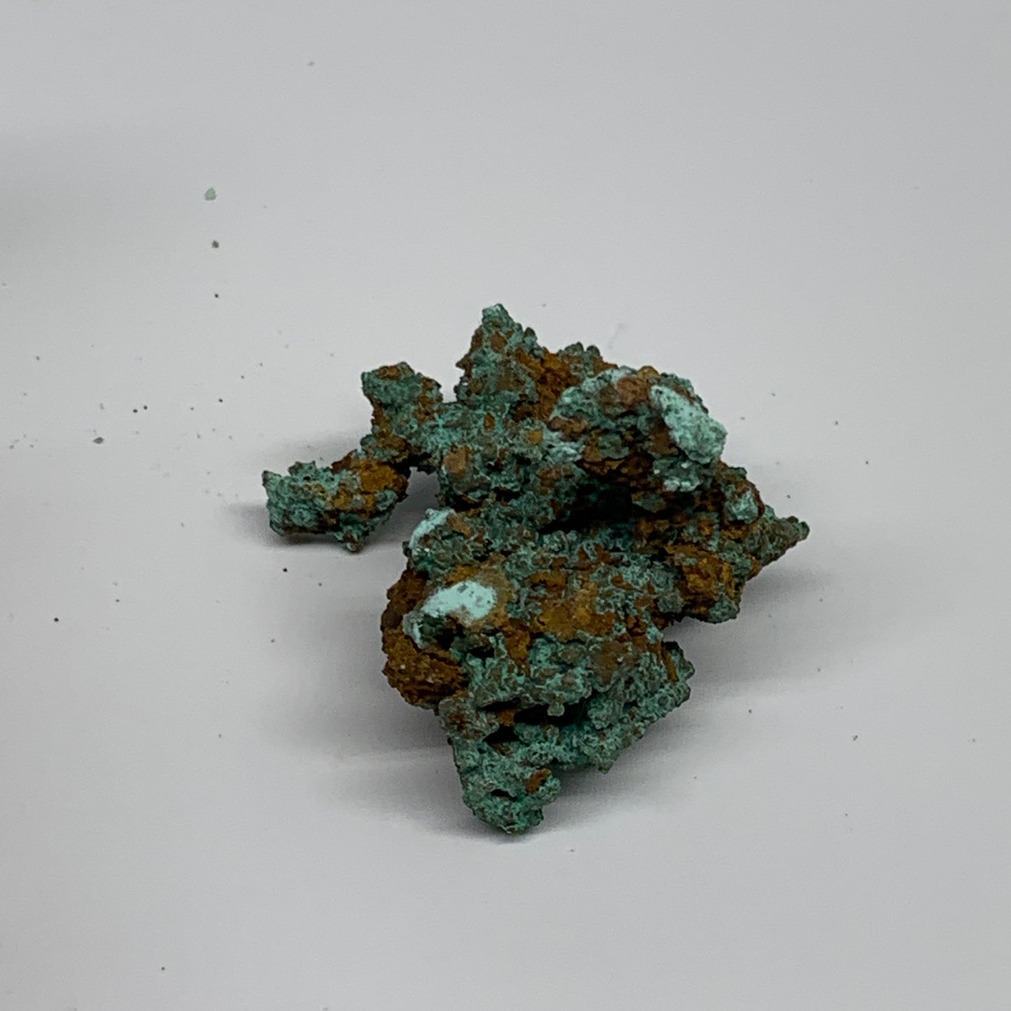 35.3g, 1.6"x1.4"x1.1", Malachite on Native Copper Mineral Specimens, B33962