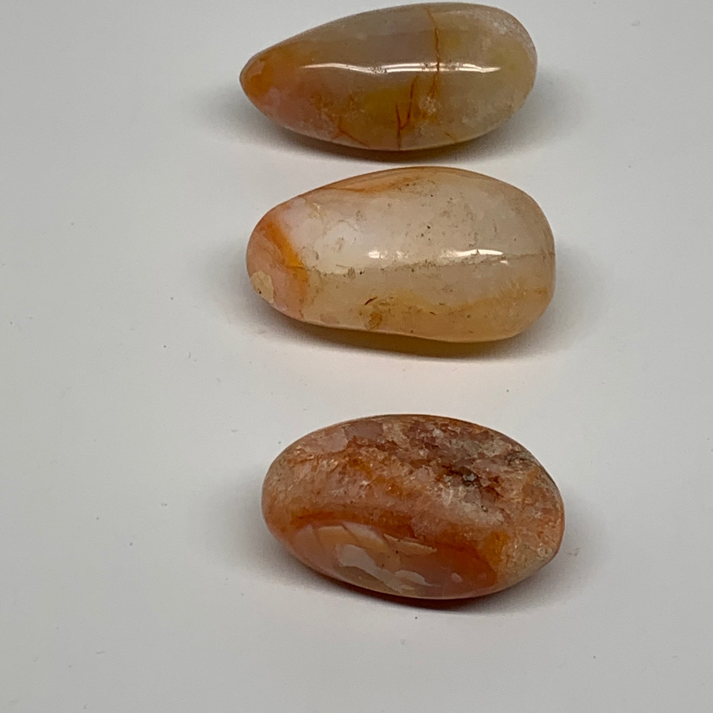 18.5g, 1.9"-2.2", 3pcs, Red Carnelian Palm-Stone Gem Crystal Polished, B37633