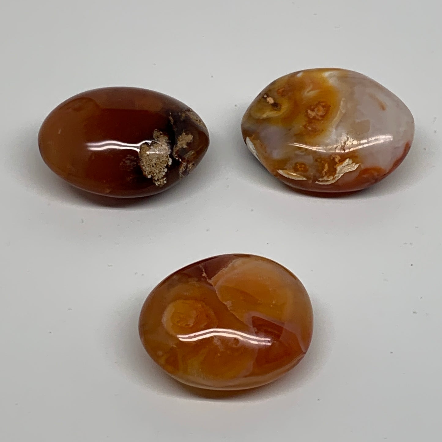 218.9g, 1.9"-2.1", 3pcs, Red Carnelian Palm-Stone Gem Crystal Polished, B37636