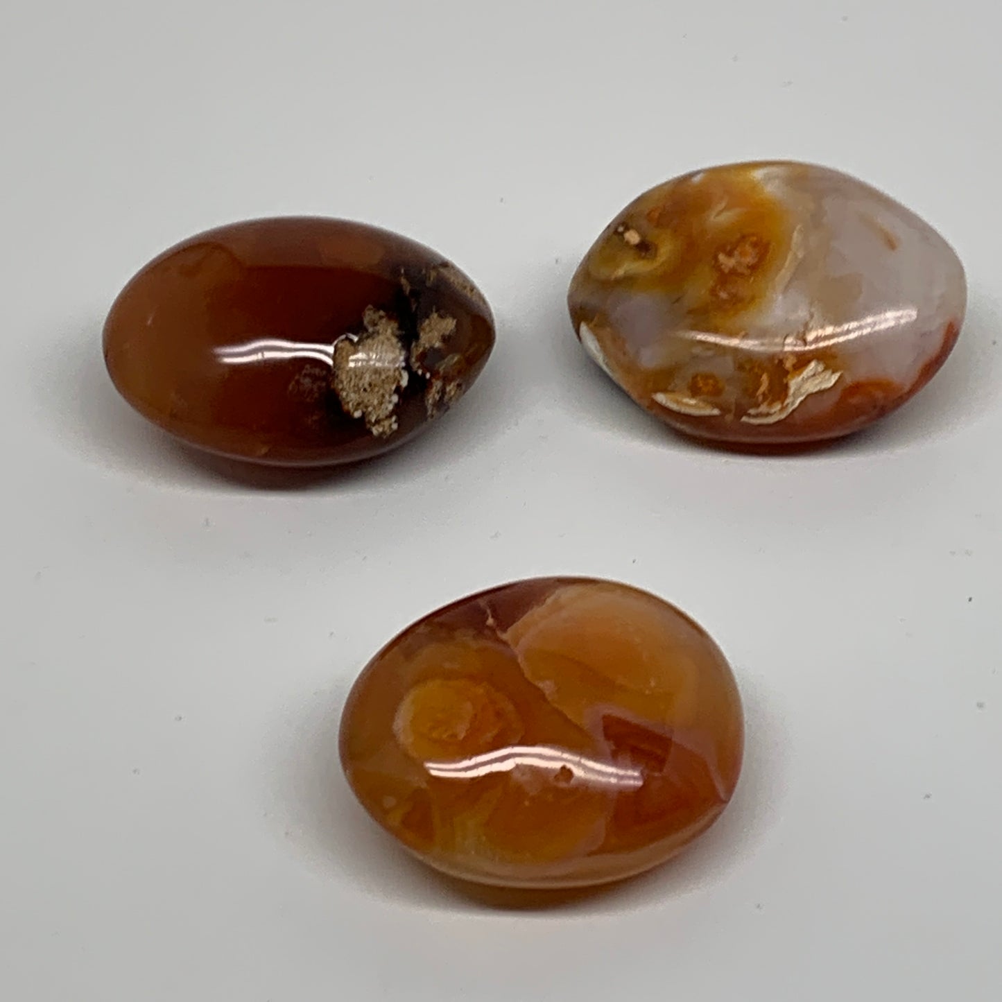 218.9g, 1.9"-2.1", 3pcs, Red Carnelian Palm-Stone Gem Crystal Polished, B37636