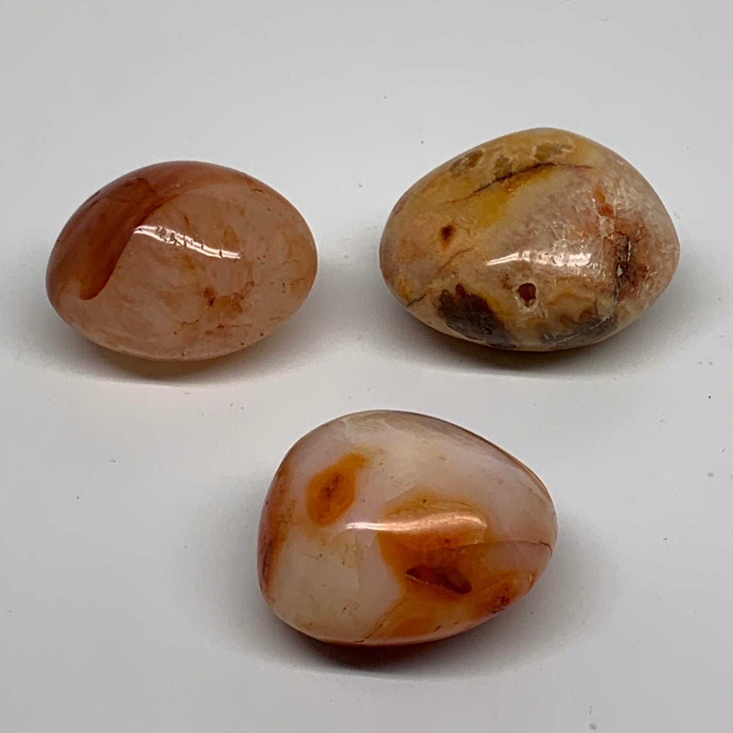 255.2g, 1.8"-2.1", 3pcs, Red Carnelian Palm-Stone Gem Crystal Polished, B37638