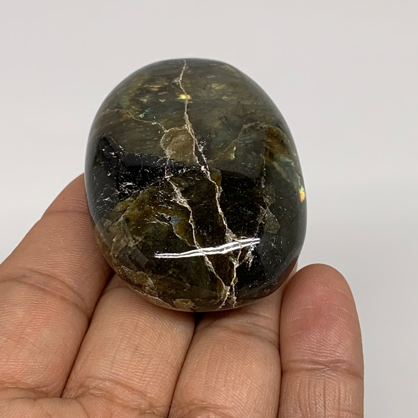 82.8g, 2.3"x1.6"x0.8", Natural Labradorite Palm-stone Tumbled Reiki, B35384