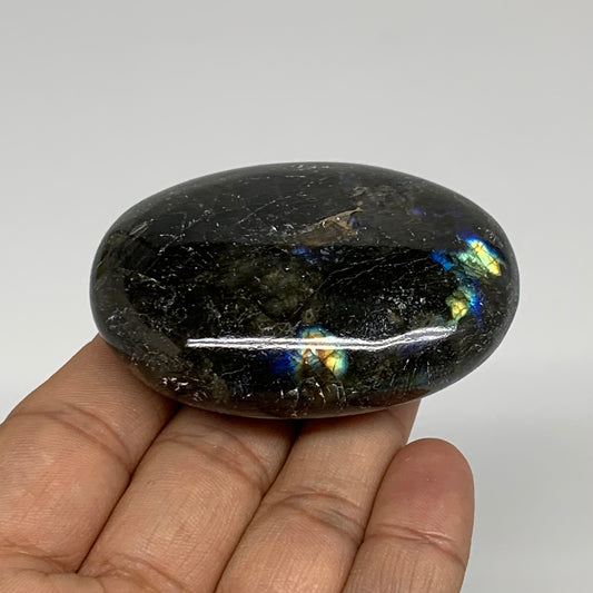 105.9g, 2.5"x1.8"x0.9", Natural Labradorite Palm-stone Tumbled Reiki, B35387