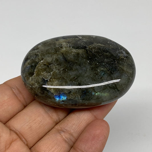 99.9g, 2.5"x1.8"x0.8", Natural Labradorite Palm-stone Tumbled Reiki, B35389