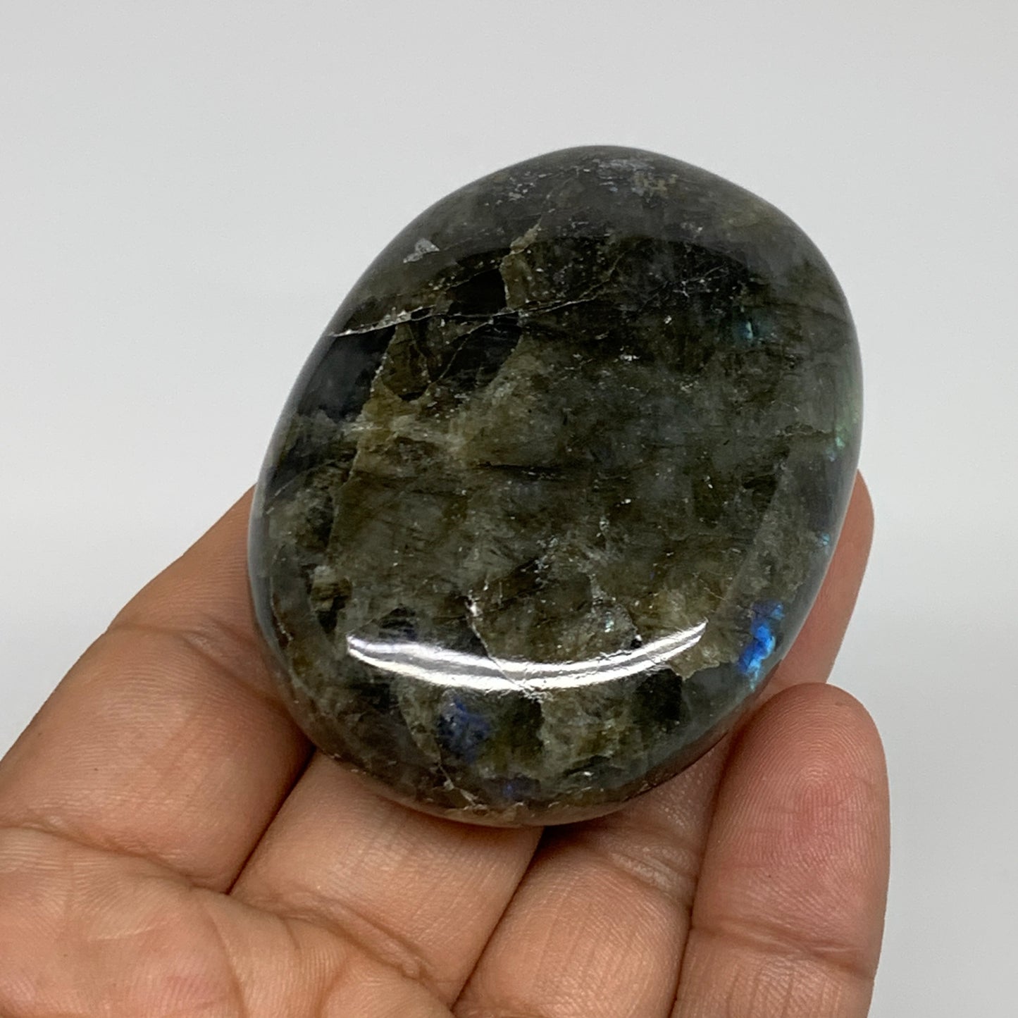 99.9g, 2.5"x1.8"x0.8", Natural Labradorite Palm-stone Tumbled Reiki, B35389