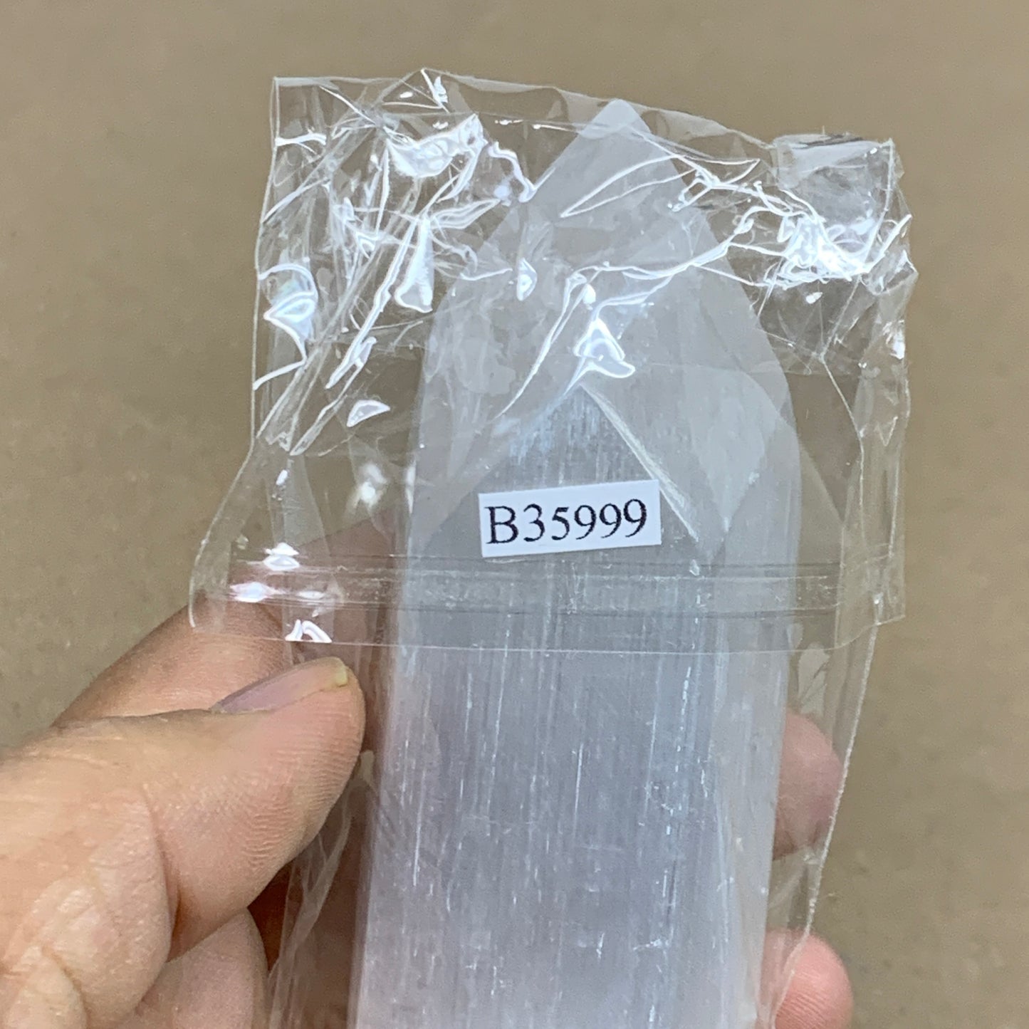 160g, 3.6"x1.4"x1.4", Selenite (Satin Spar) Crystal Tower Point, B35999