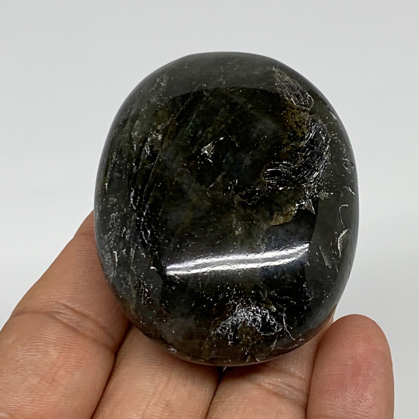 111.3g, 2.4"x1.8"x1", Natural Labradorite Palm-stone Tumbled Reiki, B35392