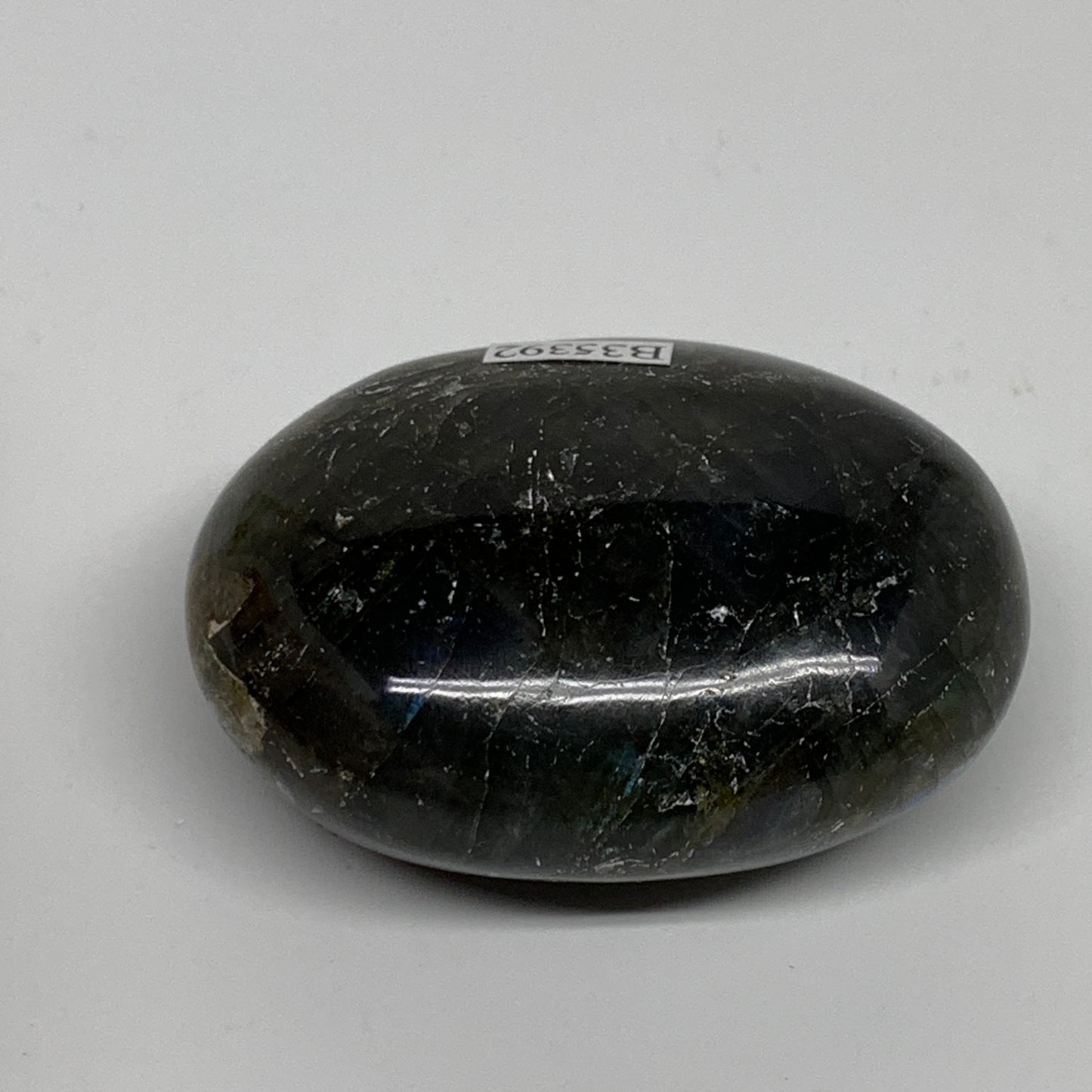 111.3g, 2.4"x1.8"x1", Natural Labradorite Palm-stone Tumbled Reiki, B35392