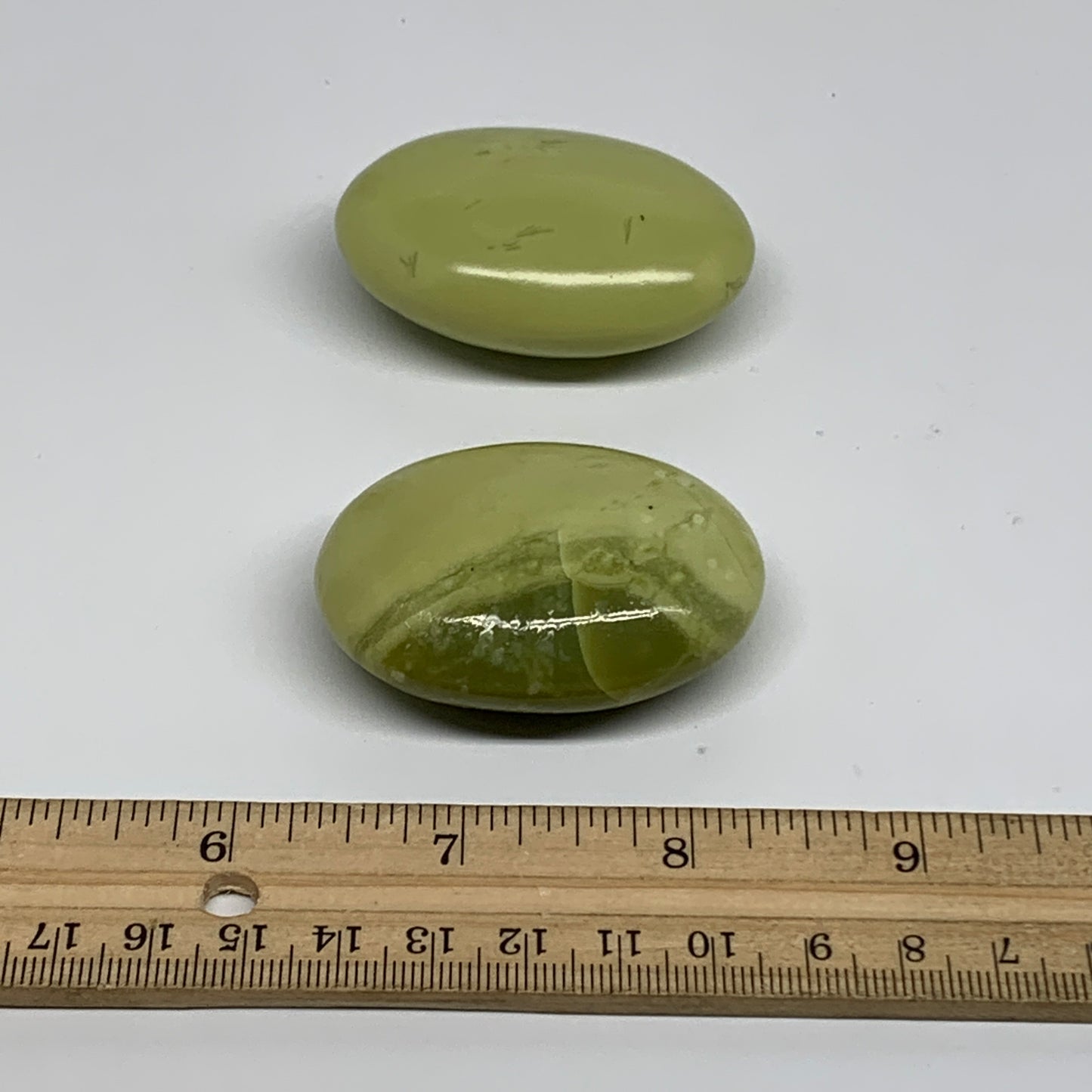 124.7g, 2.1"- 2.2", 2pcs, Natural Serpentine Palm-Stone Gemstone, B34615