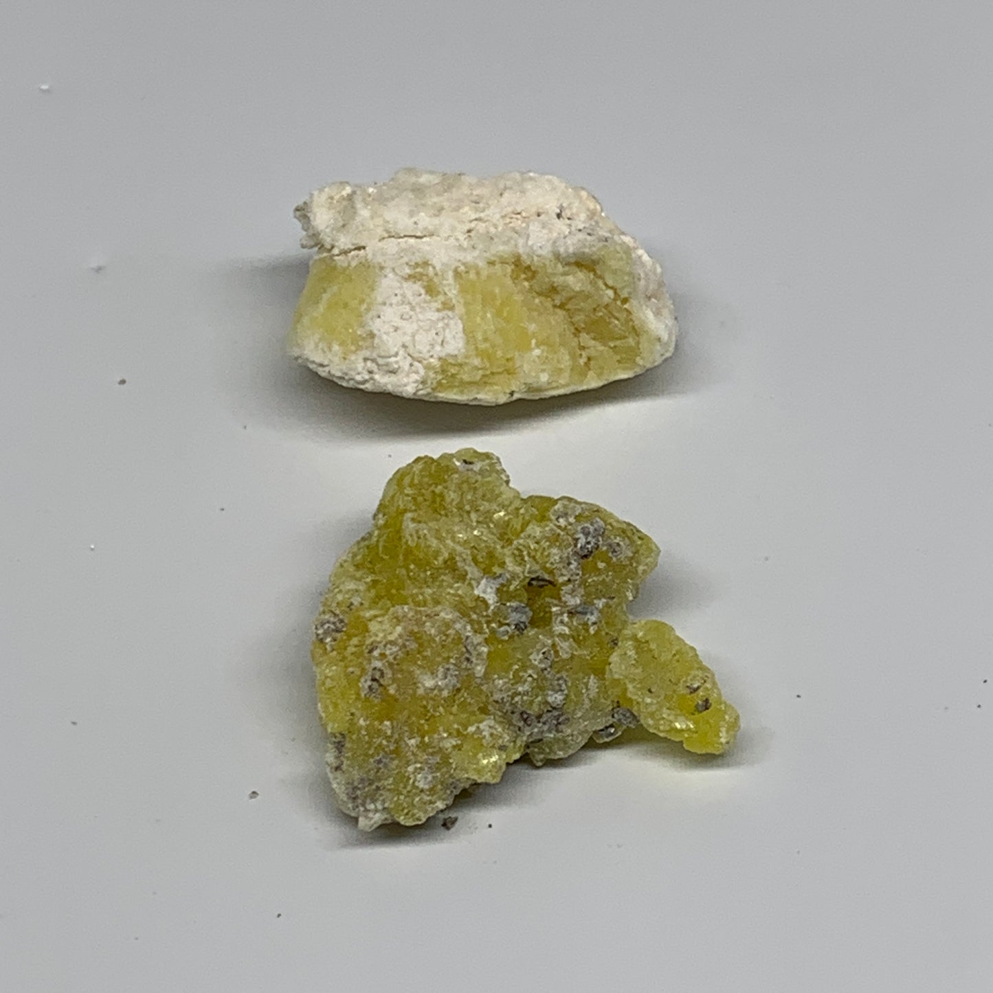 47.5g, 1.7"-1.8", 2pcs, Rough Brucite Crystal Mineral Specimens @Pakistan, B2737