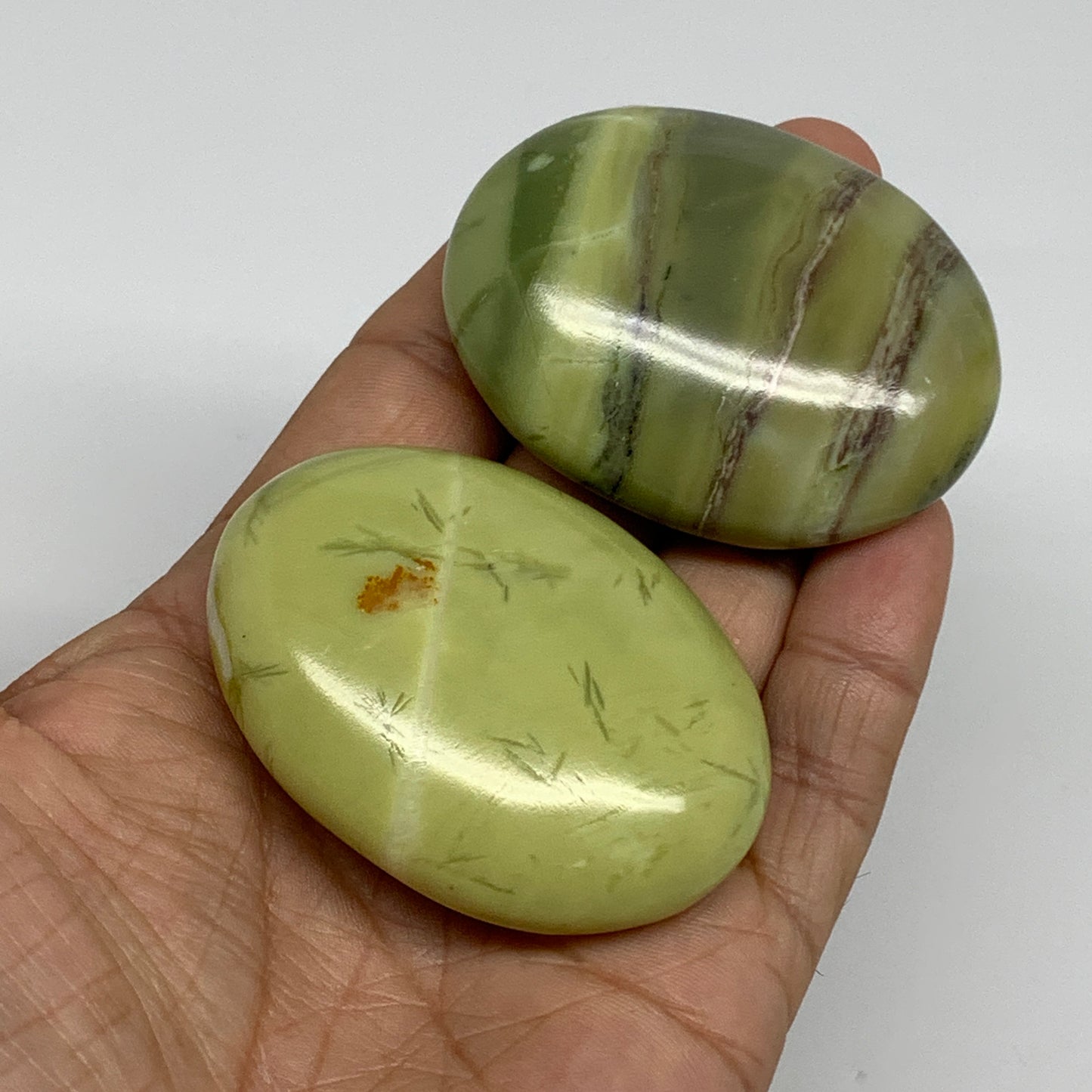 145.9g, 2.3"- 2.3", 2pcs, Natural Serpentine Palm-Stone Gemstone, B34621
