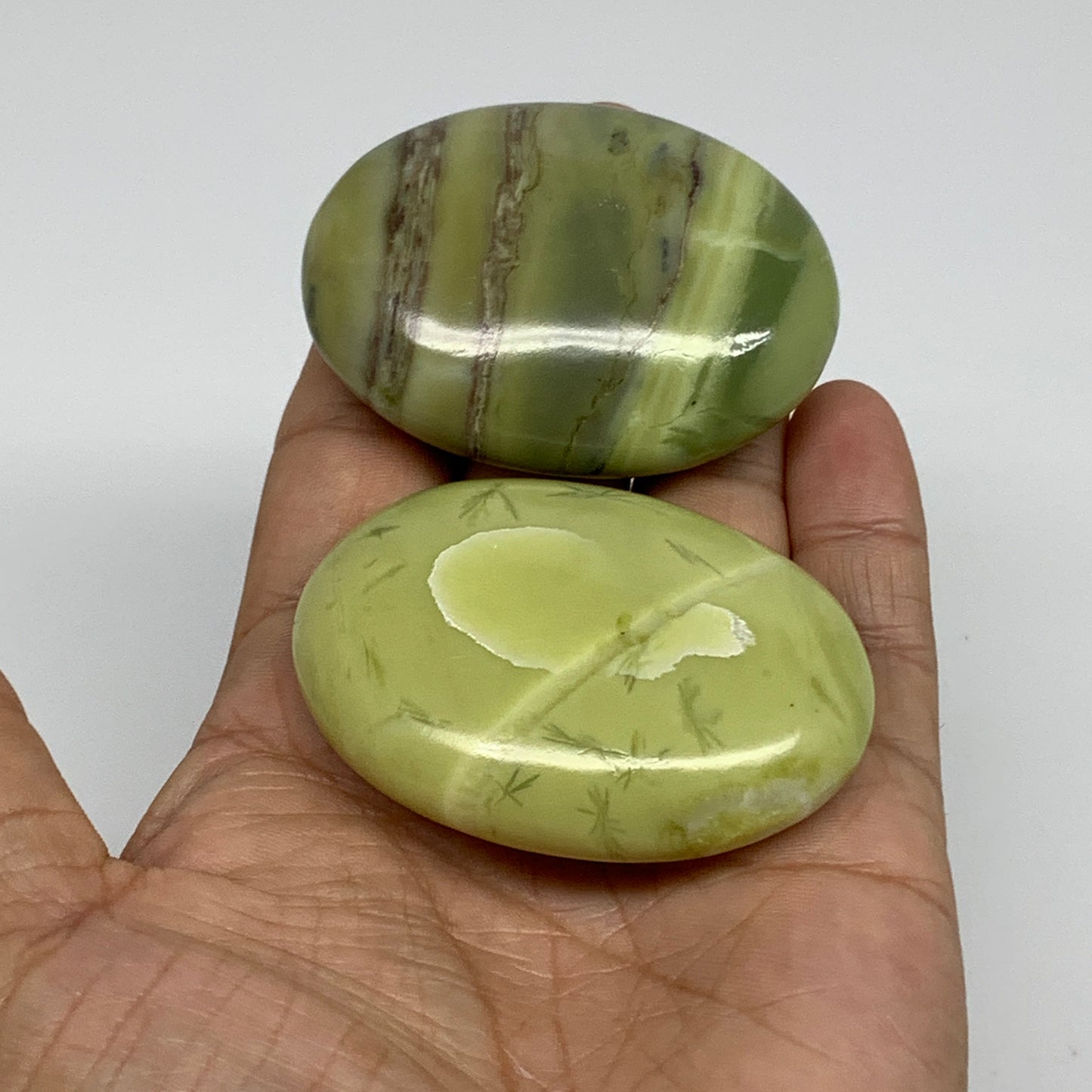 145.9g, 2.3"- 2.3", 2pcs, Natural Serpentine Palm-Stone Gemstone, B34621
