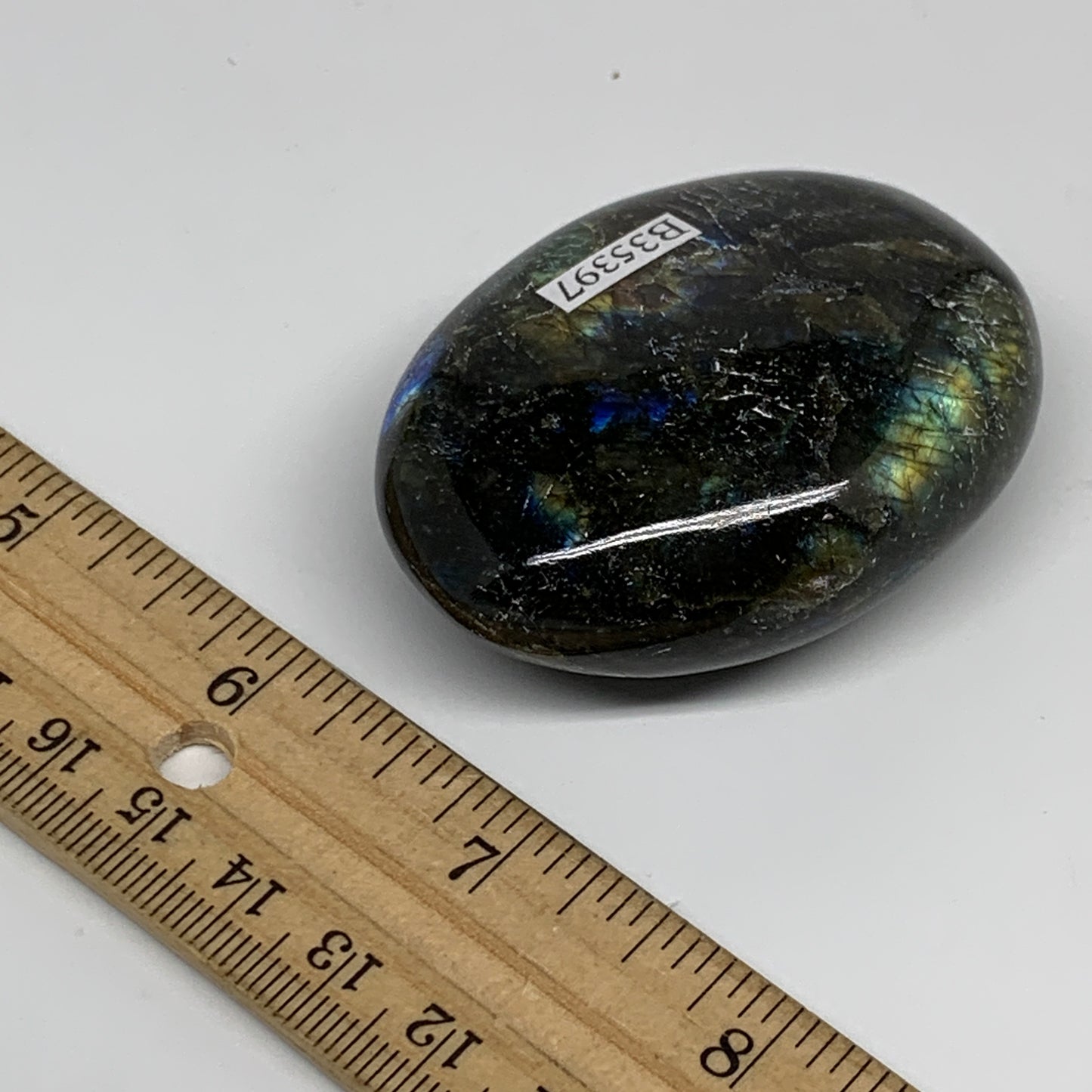 96.8g, 2.4"x1.7"x1", Labradorite Palm-stone Tumbled Reiki, B35397