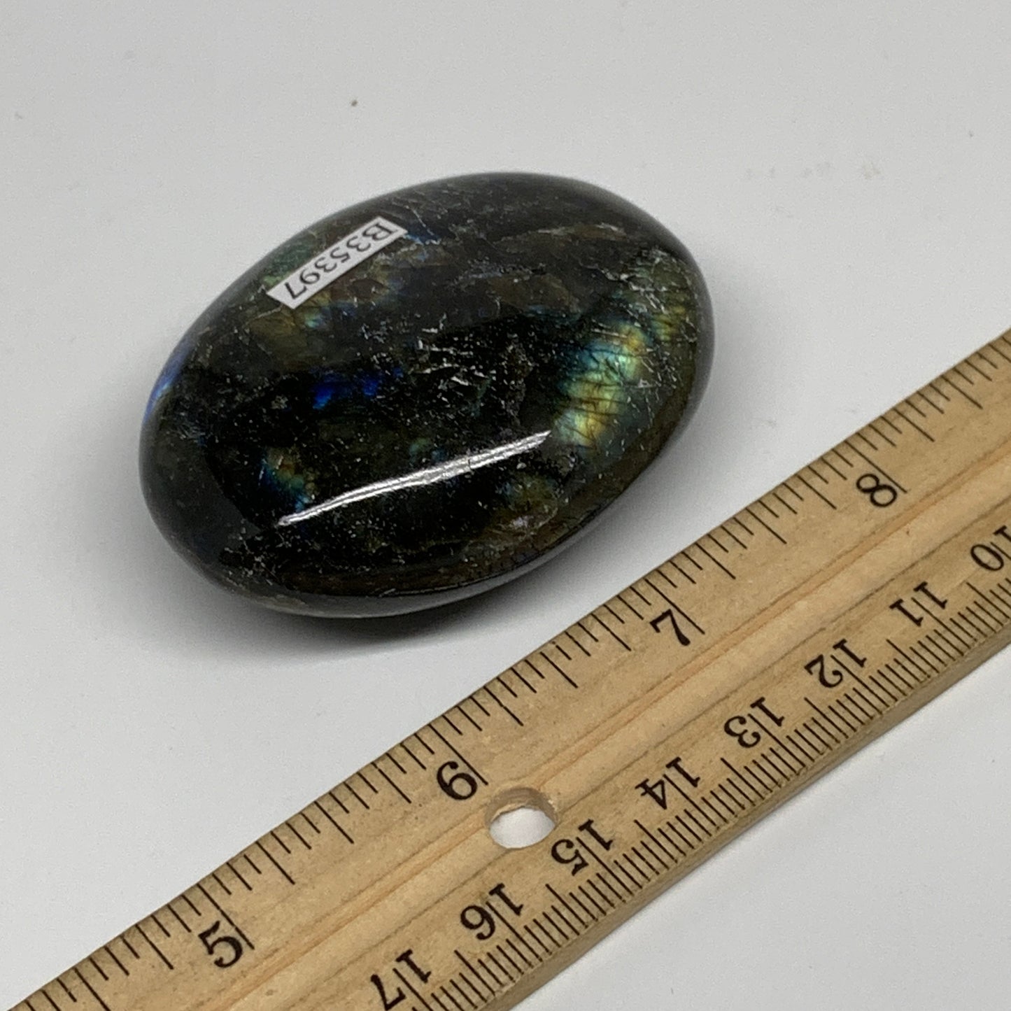 96.8g, 2.4"x1.7"x1", Labradorite Palm-stone Tumbled Reiki, B35397