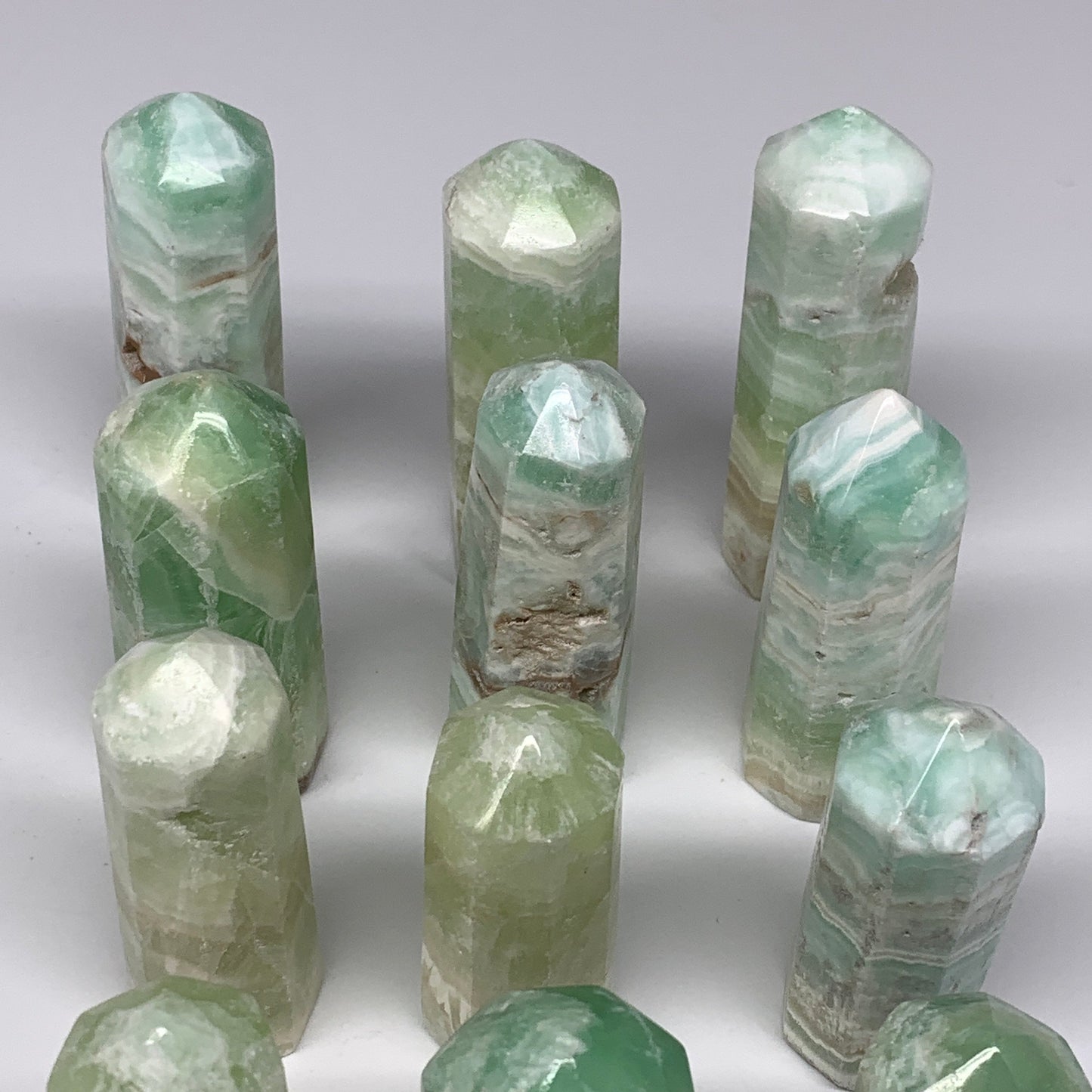 2.27 lbs, 1.9" - 3.1", 15 pcs, Caribbean Calcite Towers/Obelisks, B26379