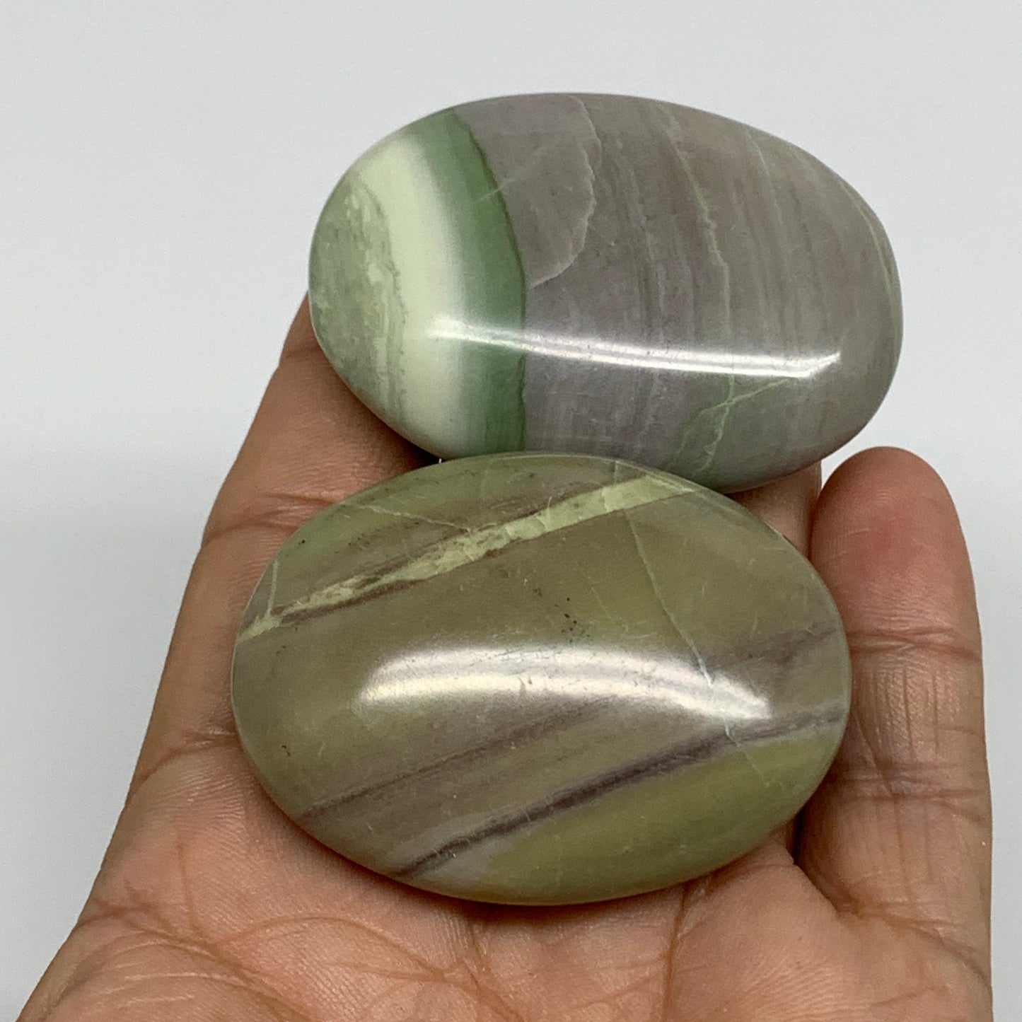 117.7g, 2"- 2.1", 2pcs, Natural Serpentine Palm-Stone Gemstone, B34632