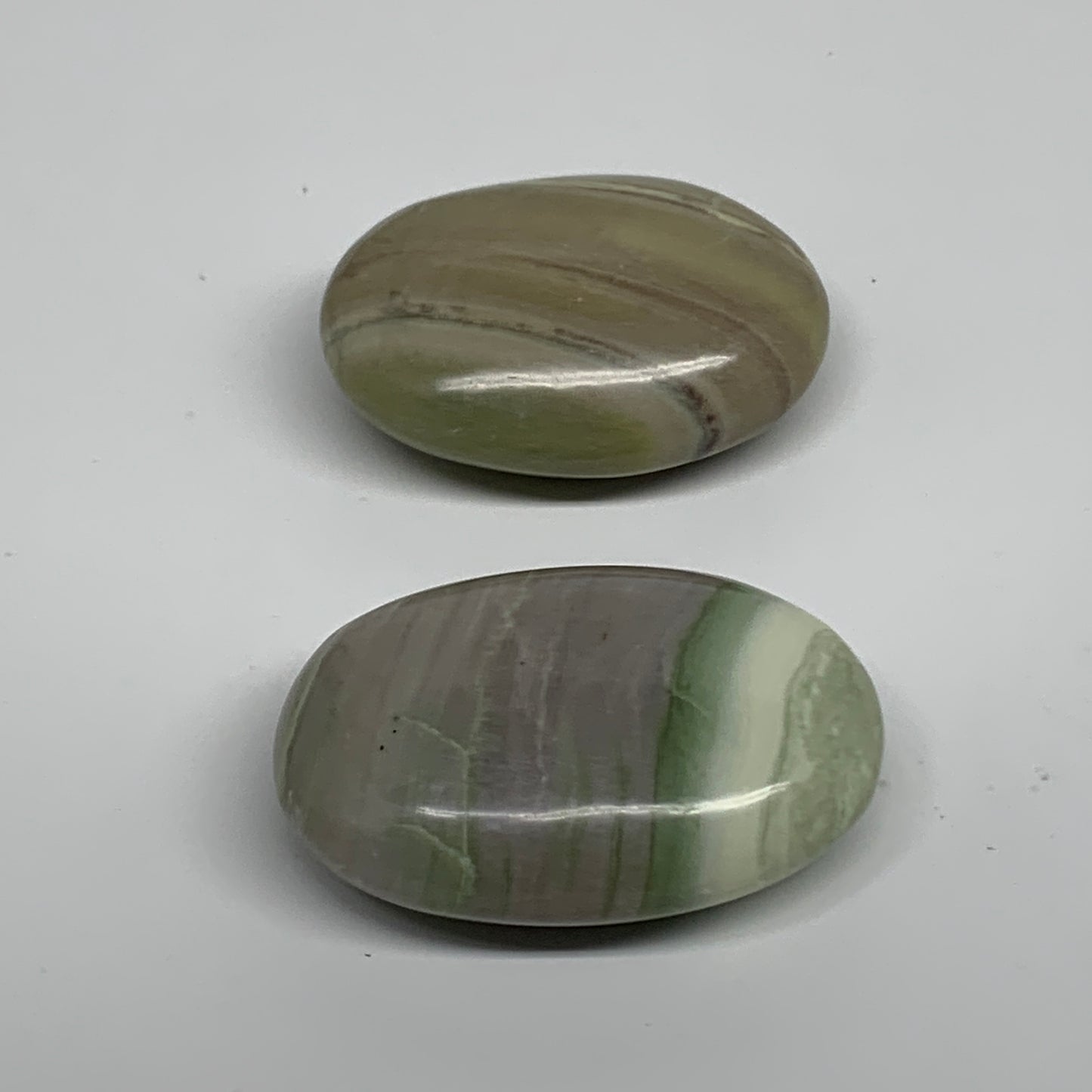 117.7g, 2"- 2.1", 2pcs, Natural Serpentine Palm-Stone Gemstone, B34632