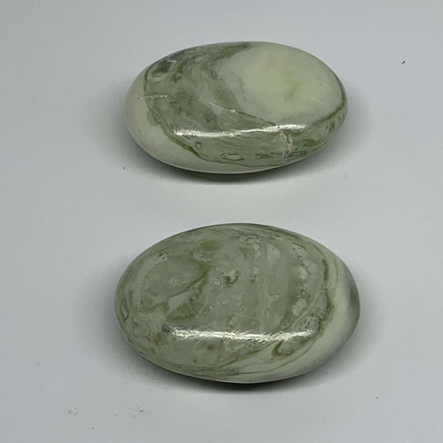 126.5g, 2.1"- 2.2", 2pcs, Natural Serpentine Palm-Stone Gemstone, B34636