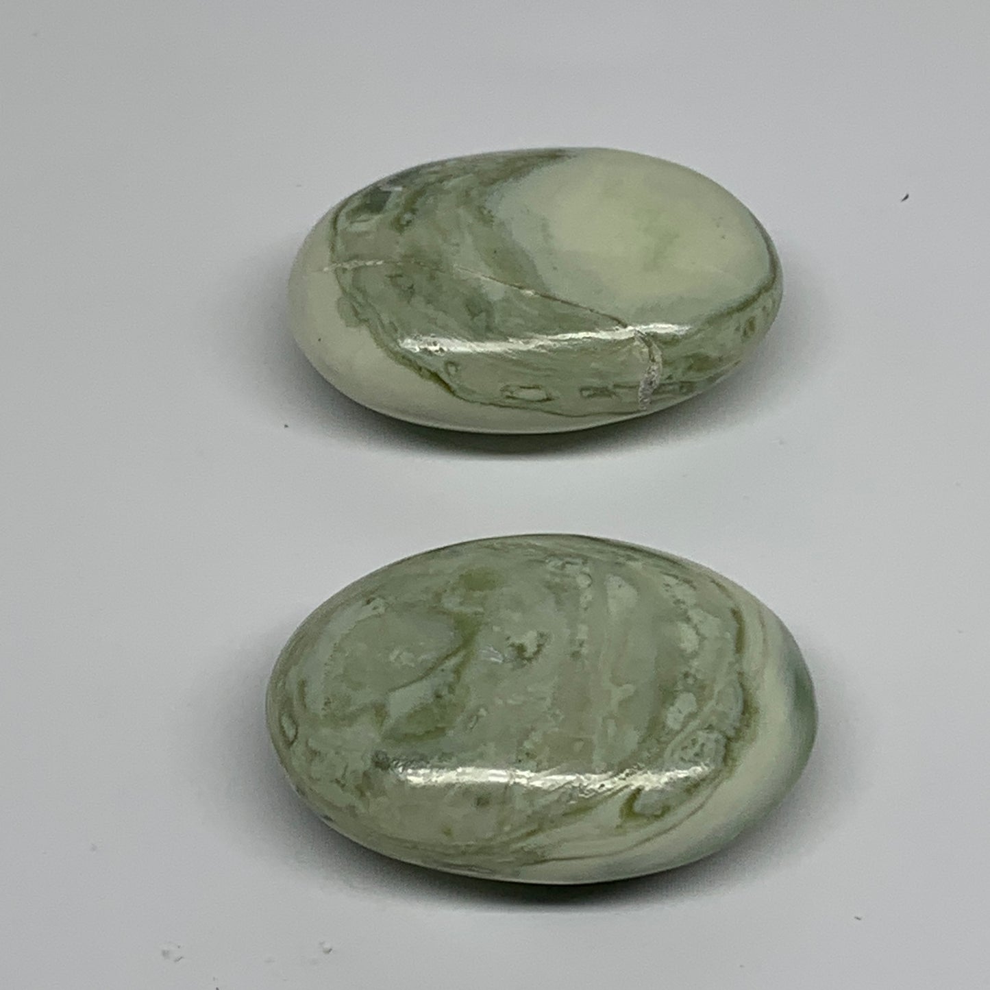126.5g, 2.1"- 2.2", 2pcs, Natural Serpentine Palm-Stone Gemstone, B34636