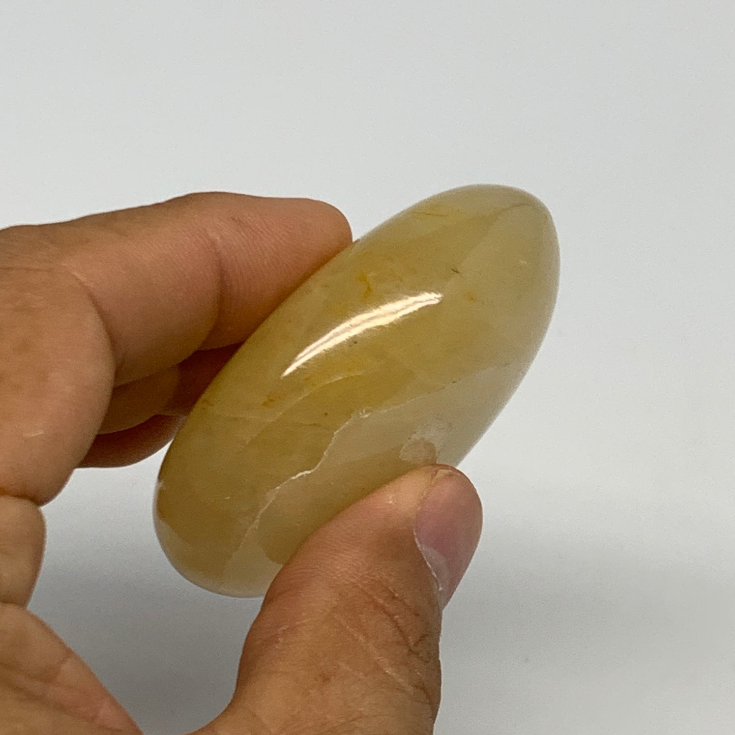 84.8g,2.2"x1.7"x0.9", Yellow Aventurine Palm-Stone Crystal Stone @India,B29723