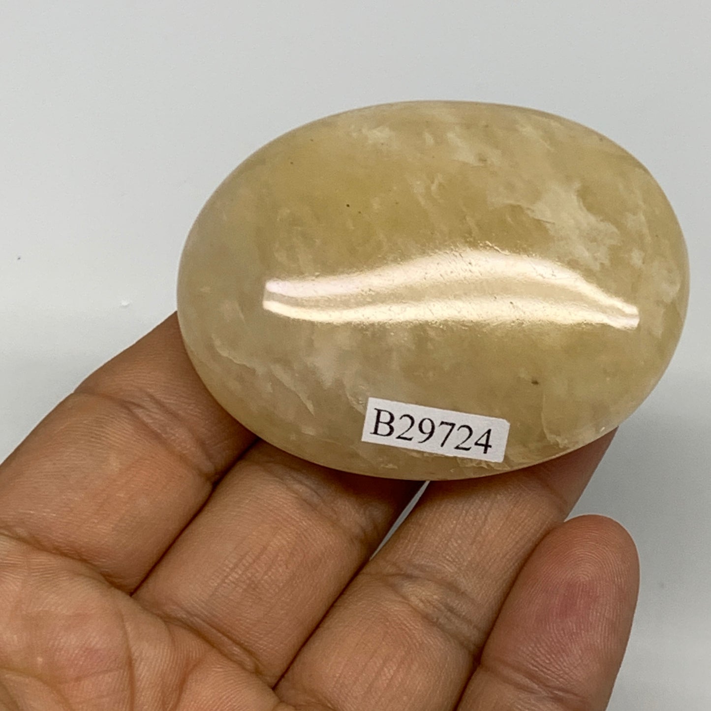 77.9g,2.3"x1.7"x0.8", Yellow Aventurine Palm-Stone Crystal Stone @India,B29724