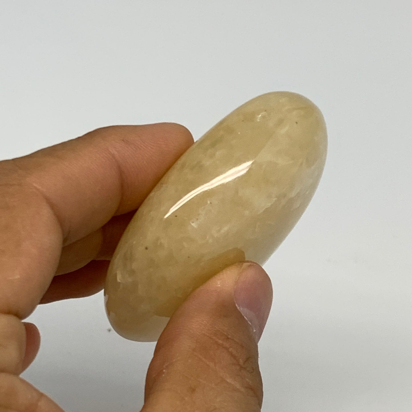 77.9g,2.3"x1.7"x0.8", Yellow Aventurine Palm-Stone Crystal Stone @India,B29724